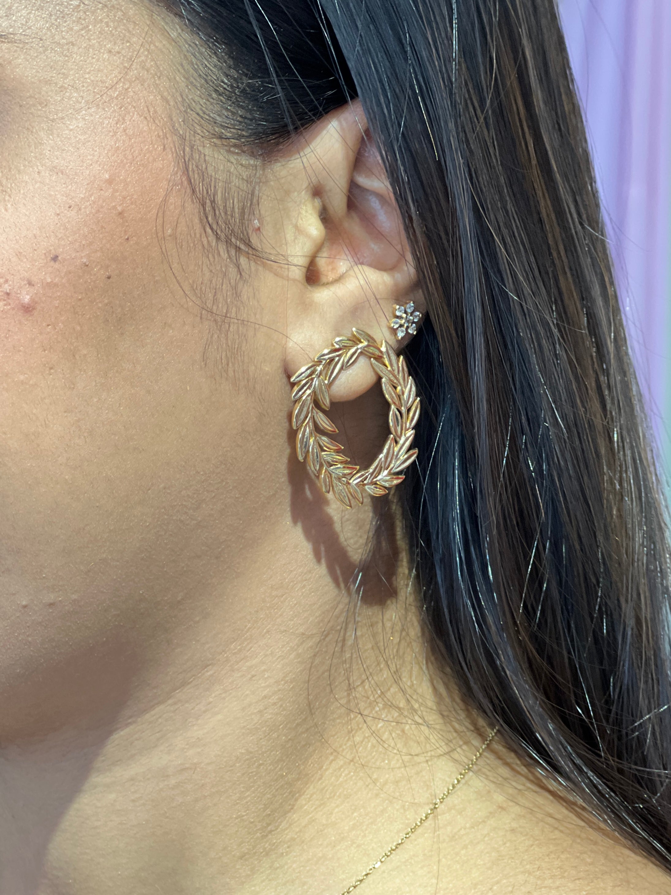 Elegant Laurel Wreath Earrings | JE191