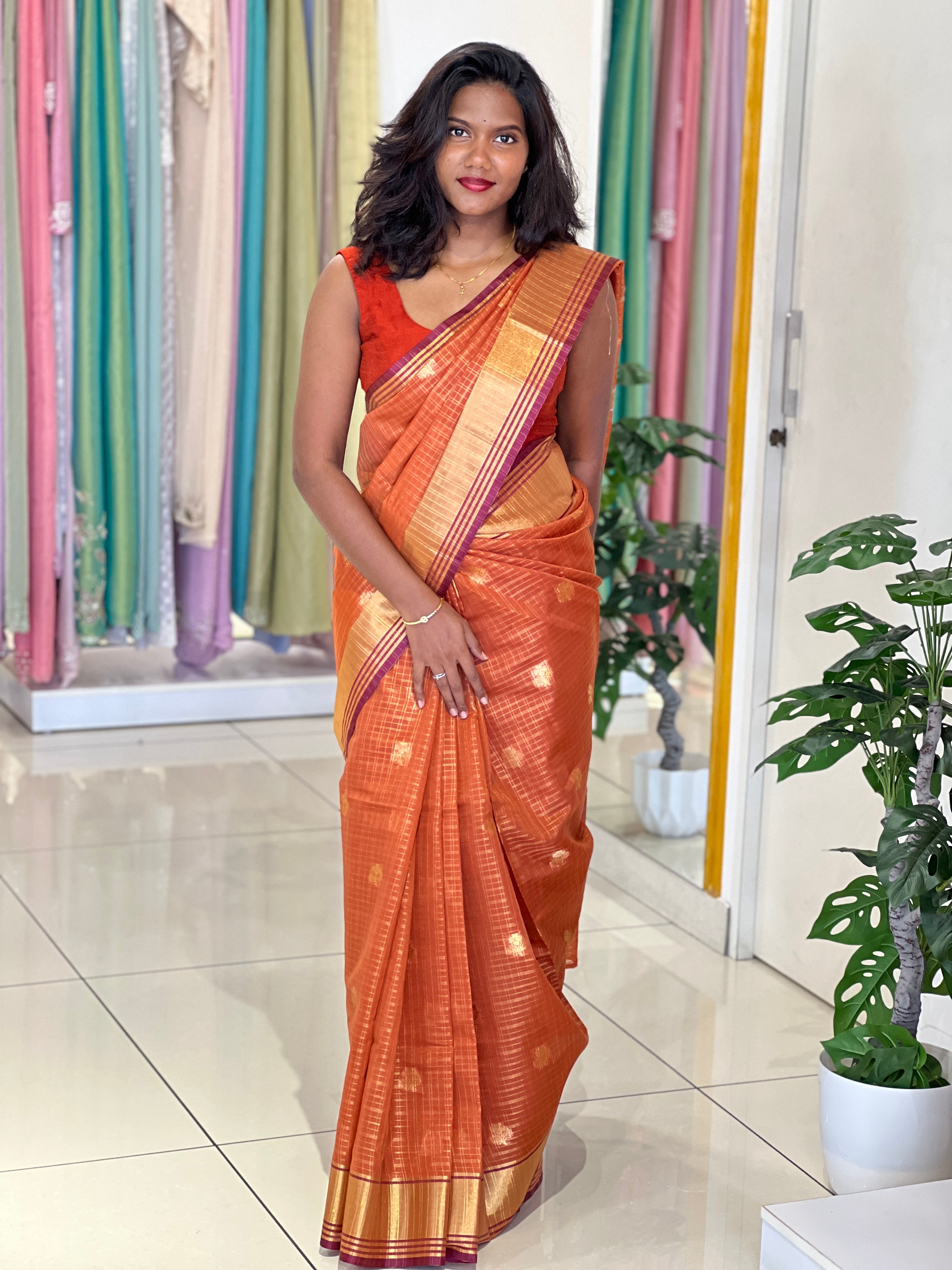 Golden Zari Woven Semi Silk Banarasi Saree | NN485