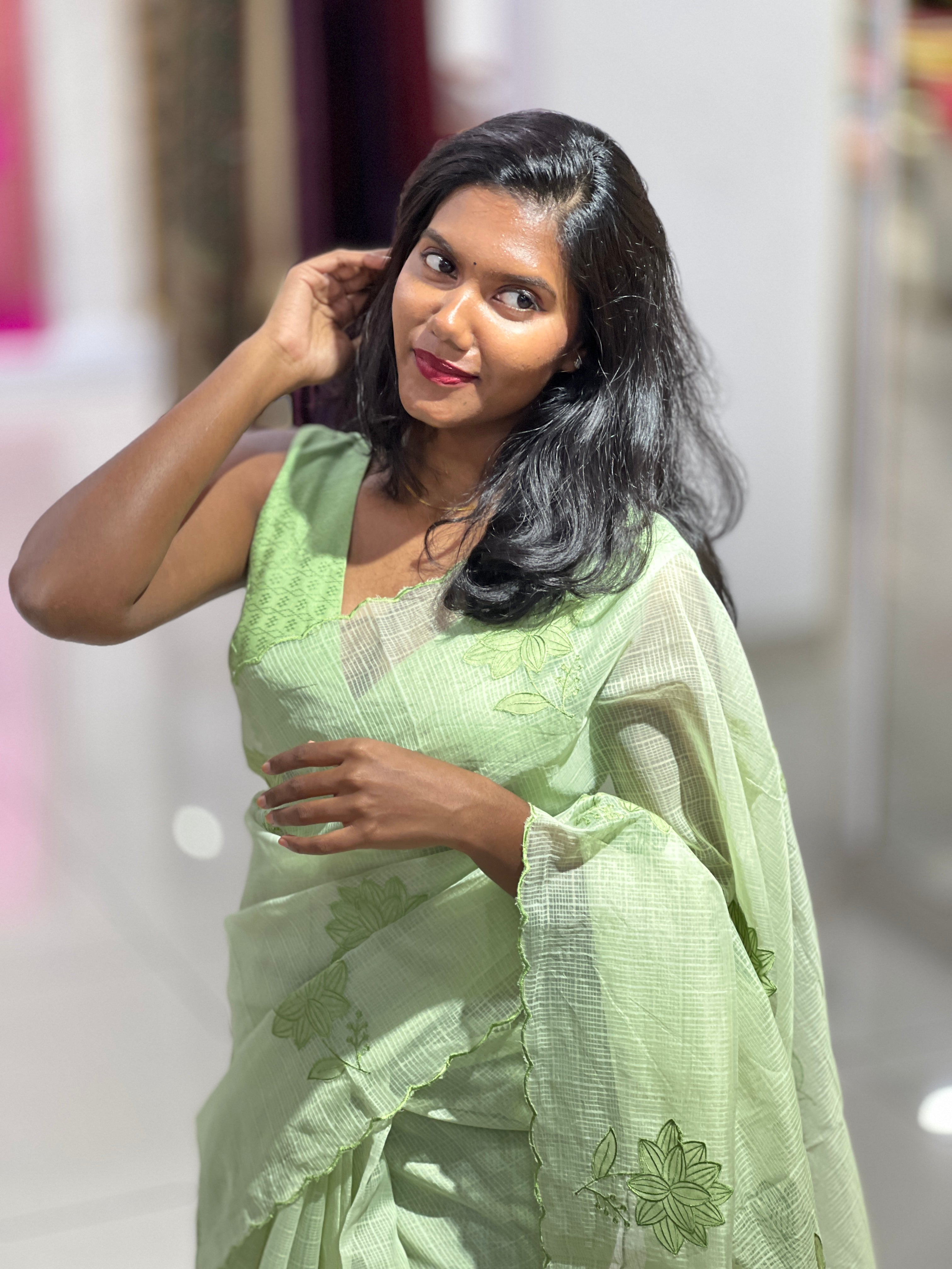 Floral Applique Detailing Kota Saree | BLD1624