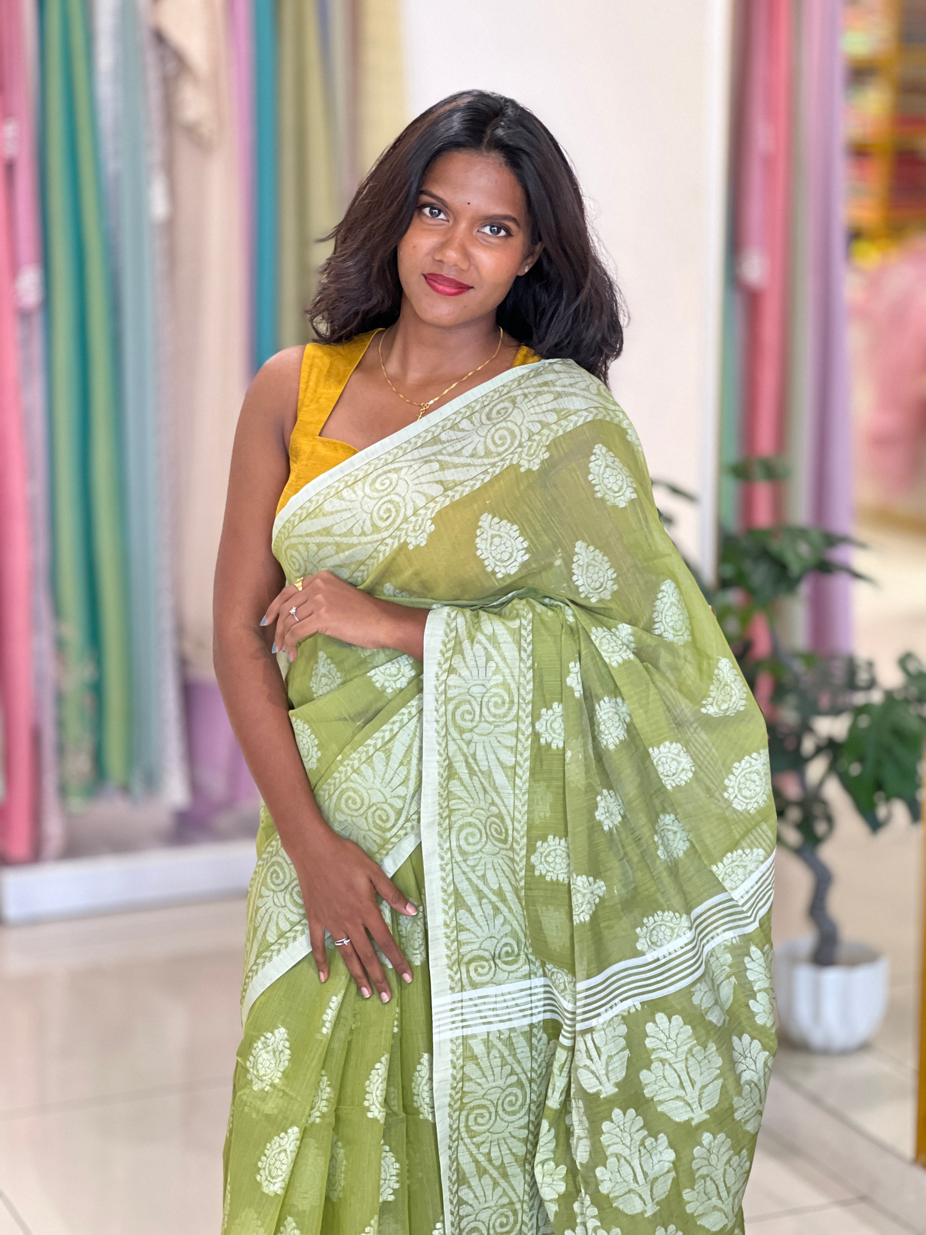 Scattered Weaved Jamdani Saree |RP818