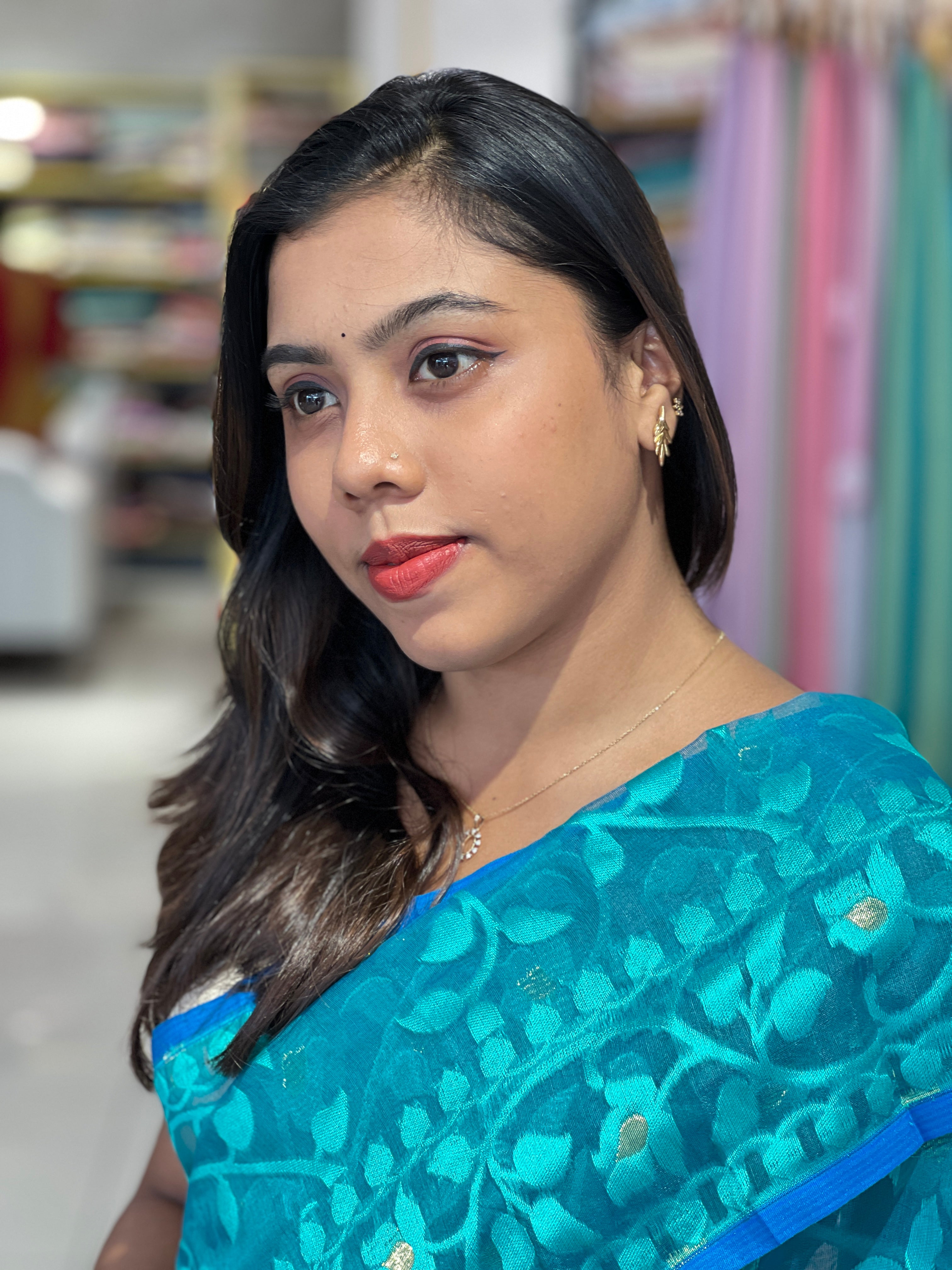 Elegant Vine Gold Earrings | JE189
