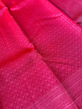 Floral Weaving Kanchipuram Saree | HH186