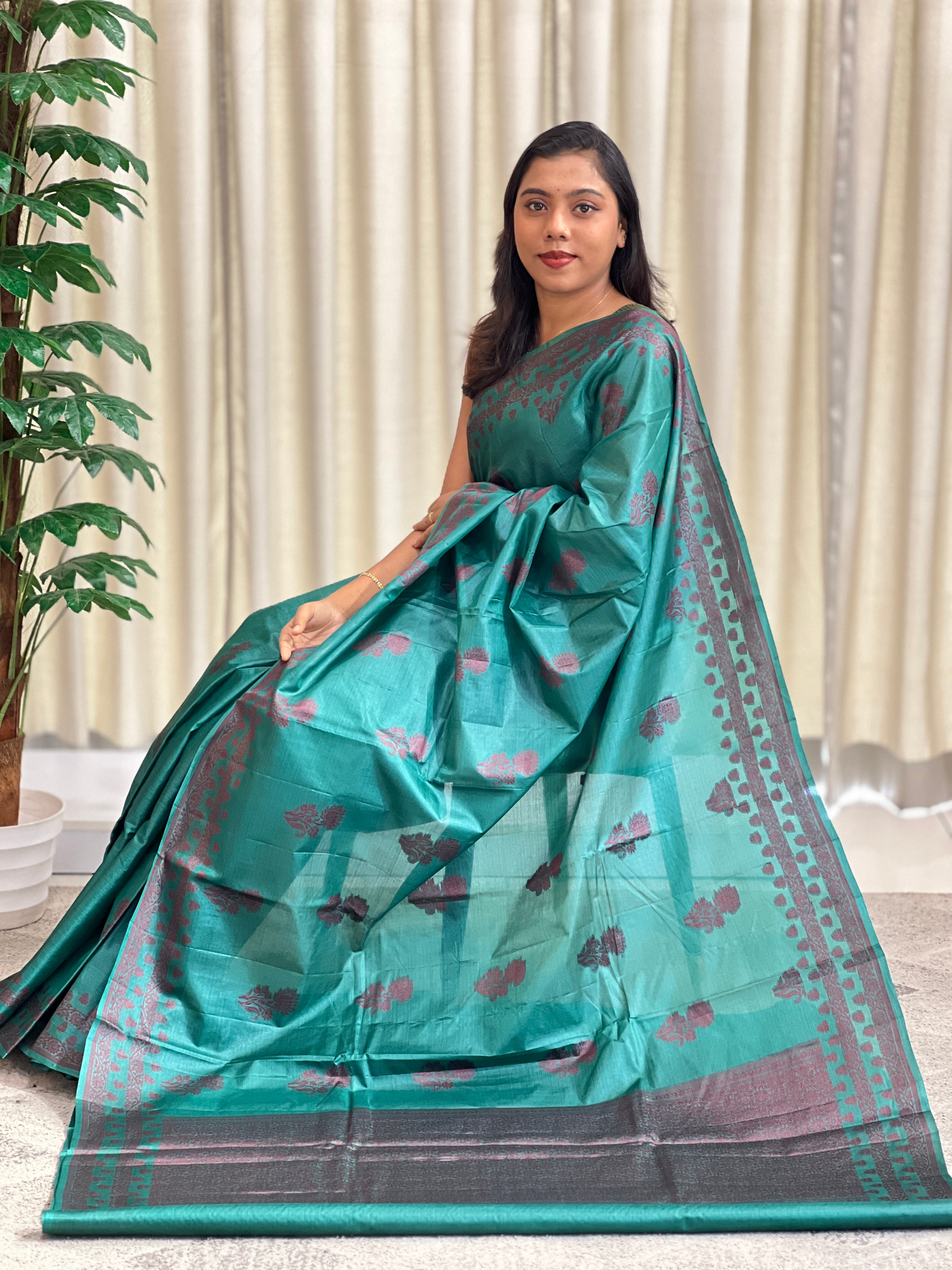 Floral Pattern Tussar Saree | GA112