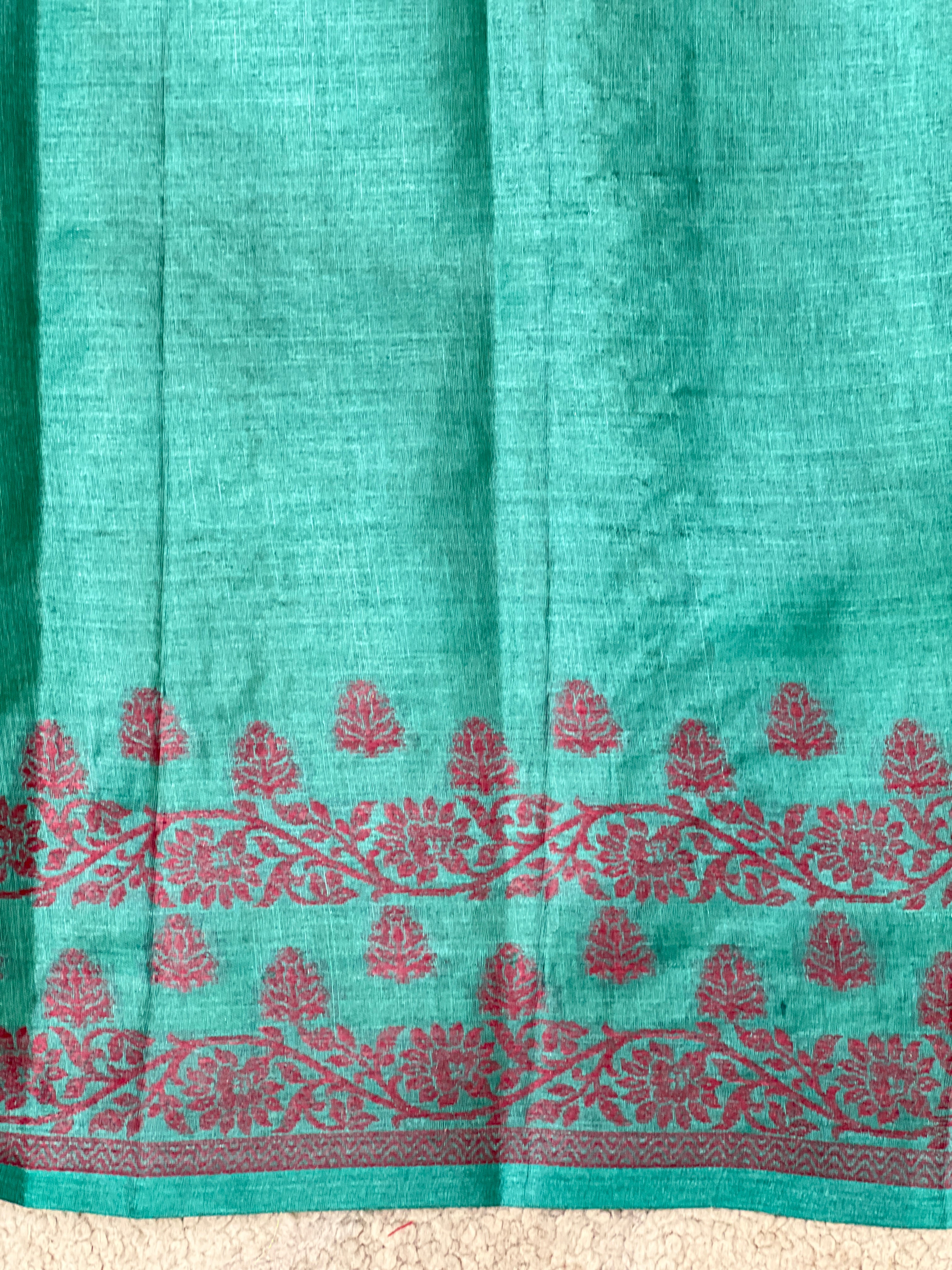 Floral Pattern Tussar Saree | GA112