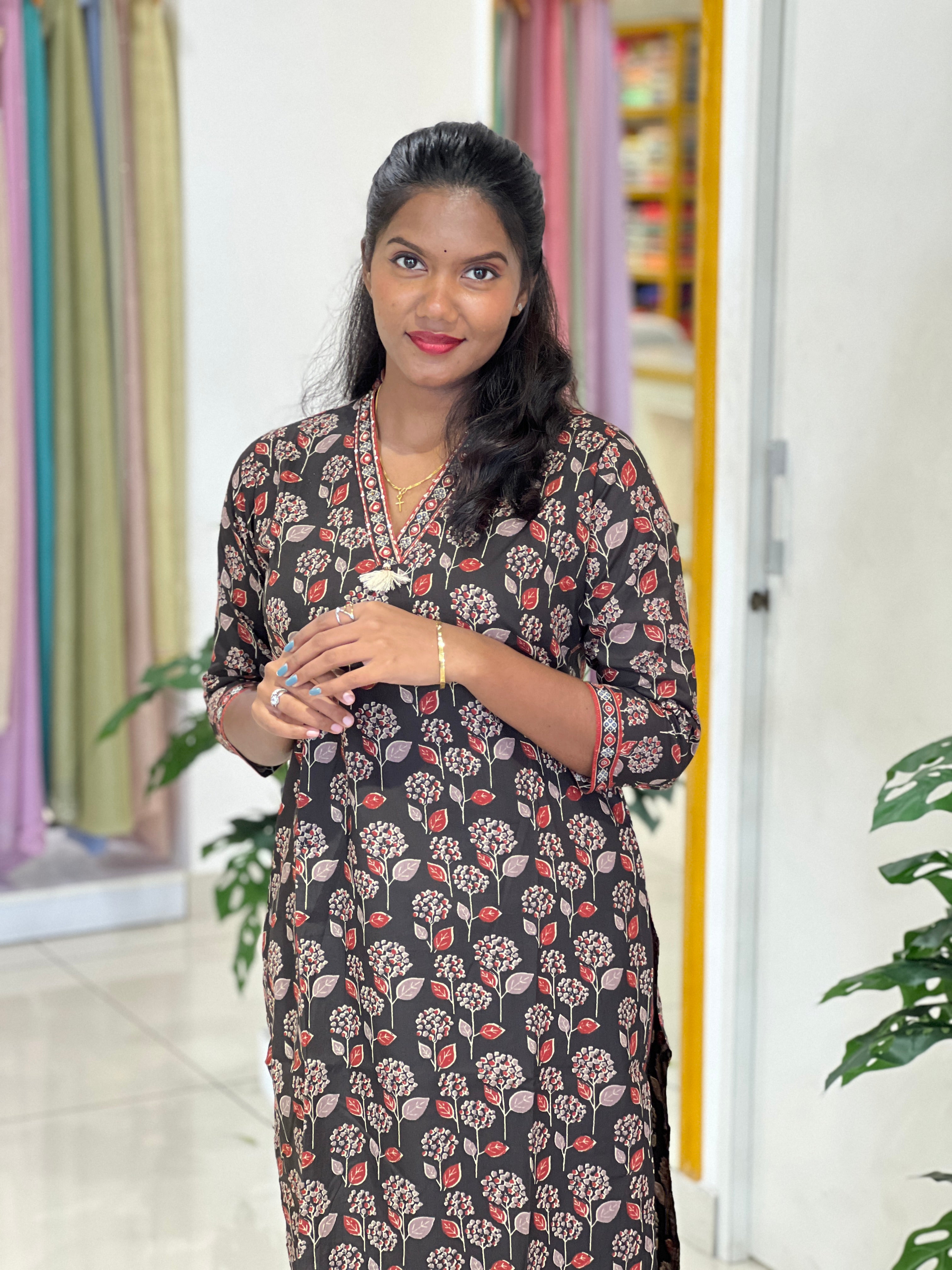 Floral Printed Pattern Cotton Kurta Set  | DVC145