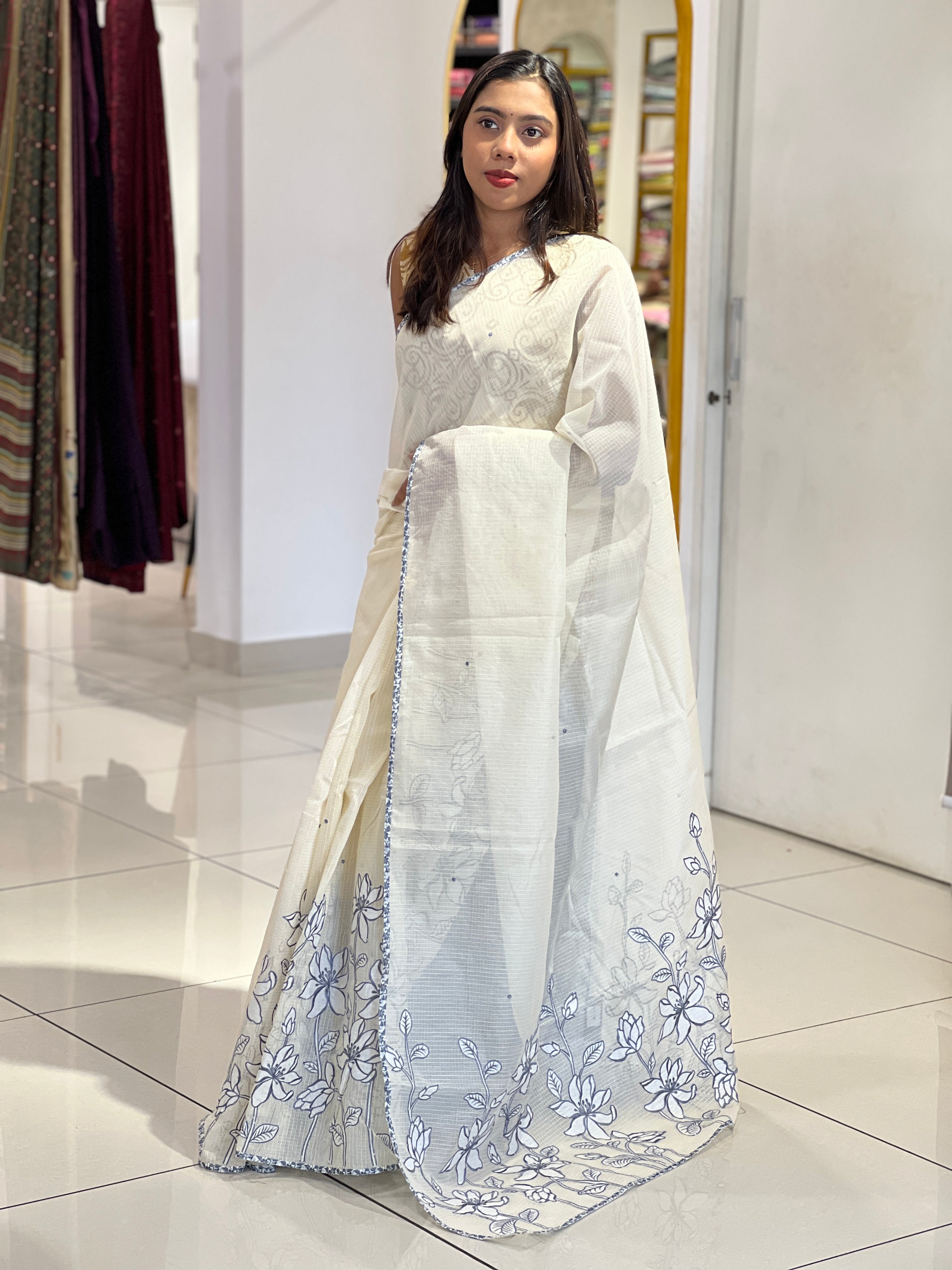 Floral Applique Detailed Kota Saree | BLD1595
