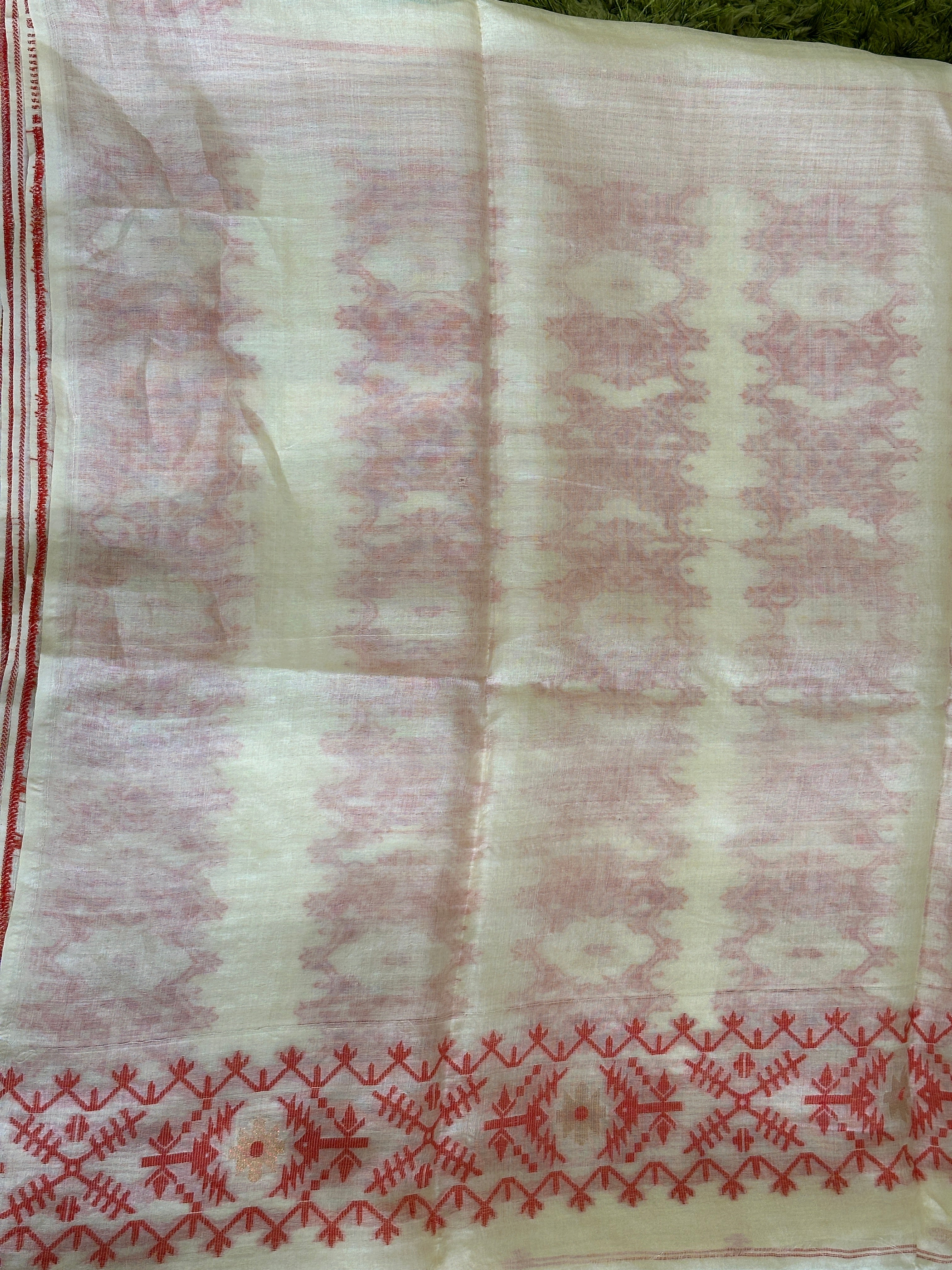 Traditional Jamdani Woven Tussar Saree | AYD181