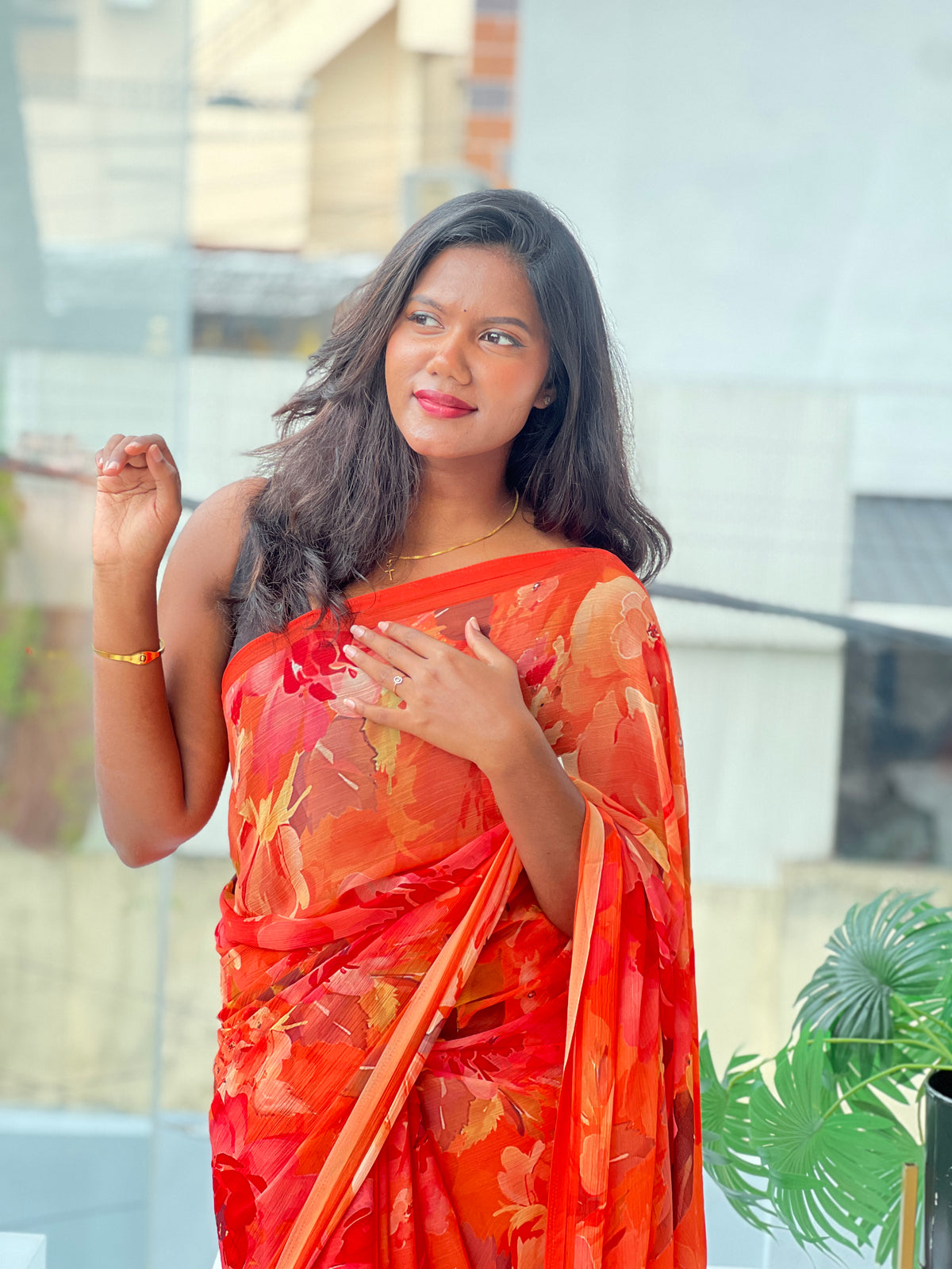Floral Printed Pattern Chiffon Saree |  SSN563