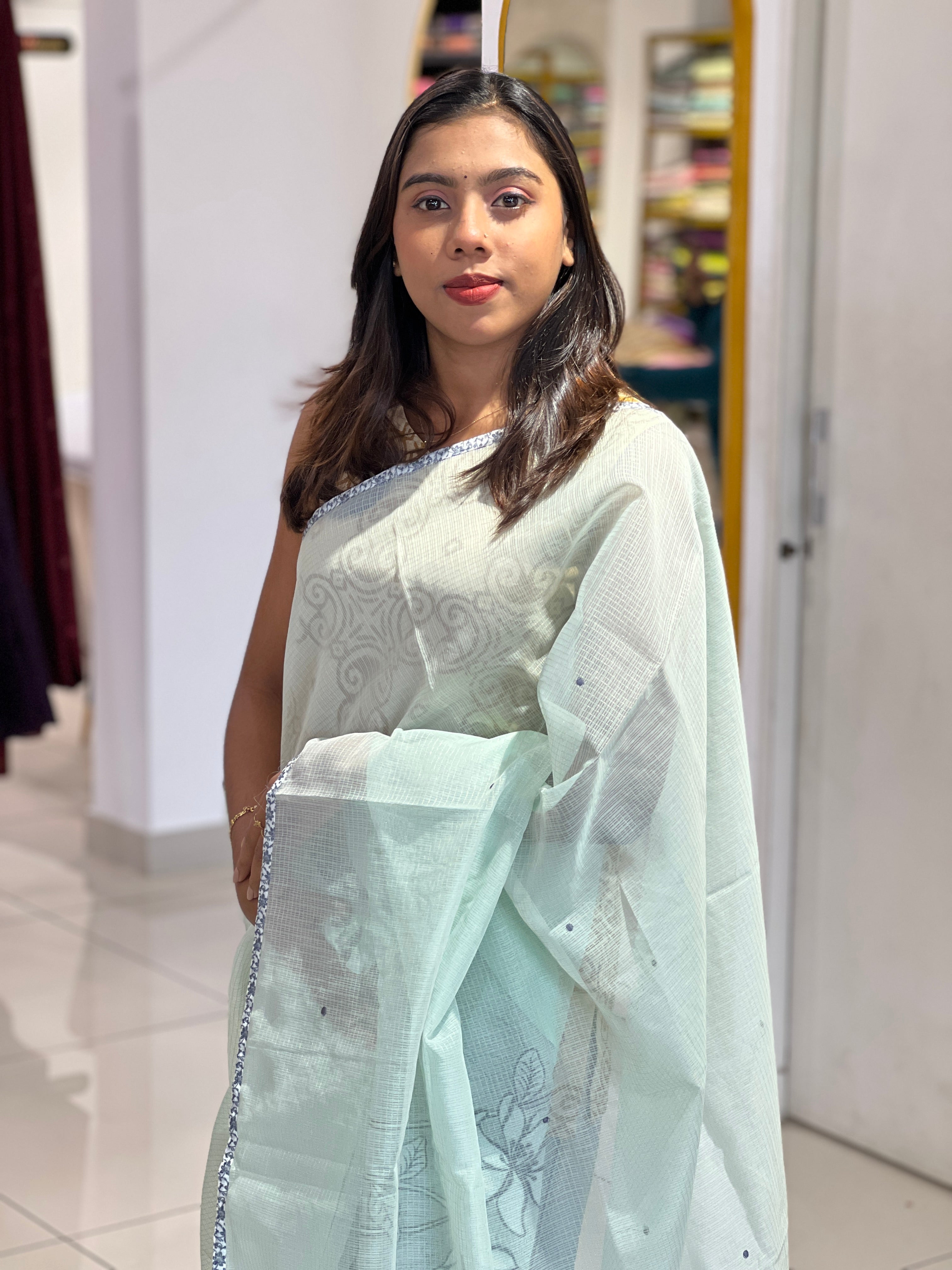 Floral Applique Detailed Kota Saree | BLD1593