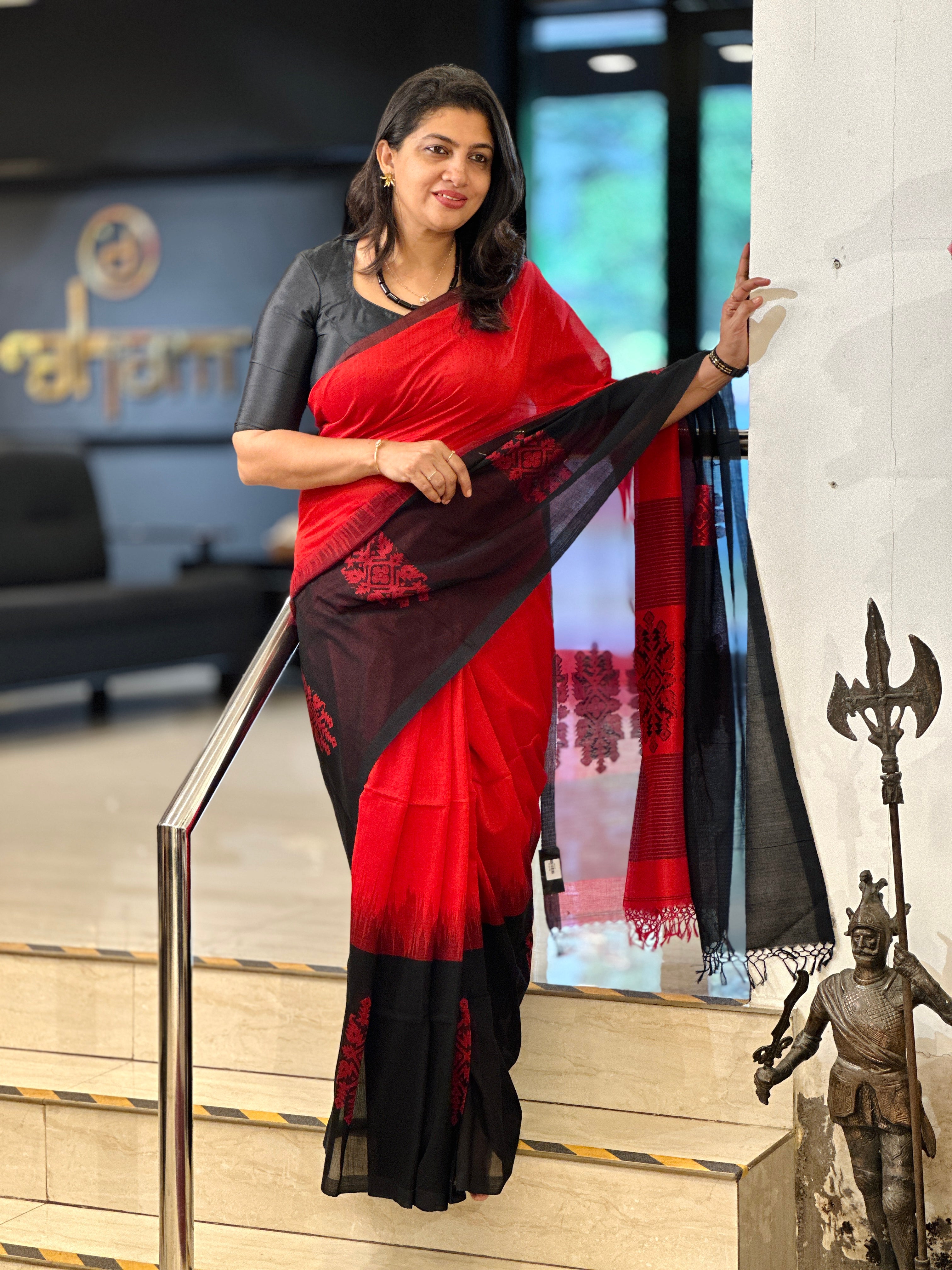 Jamdani Woven Handloom Pure Cotton Saree | AYD186