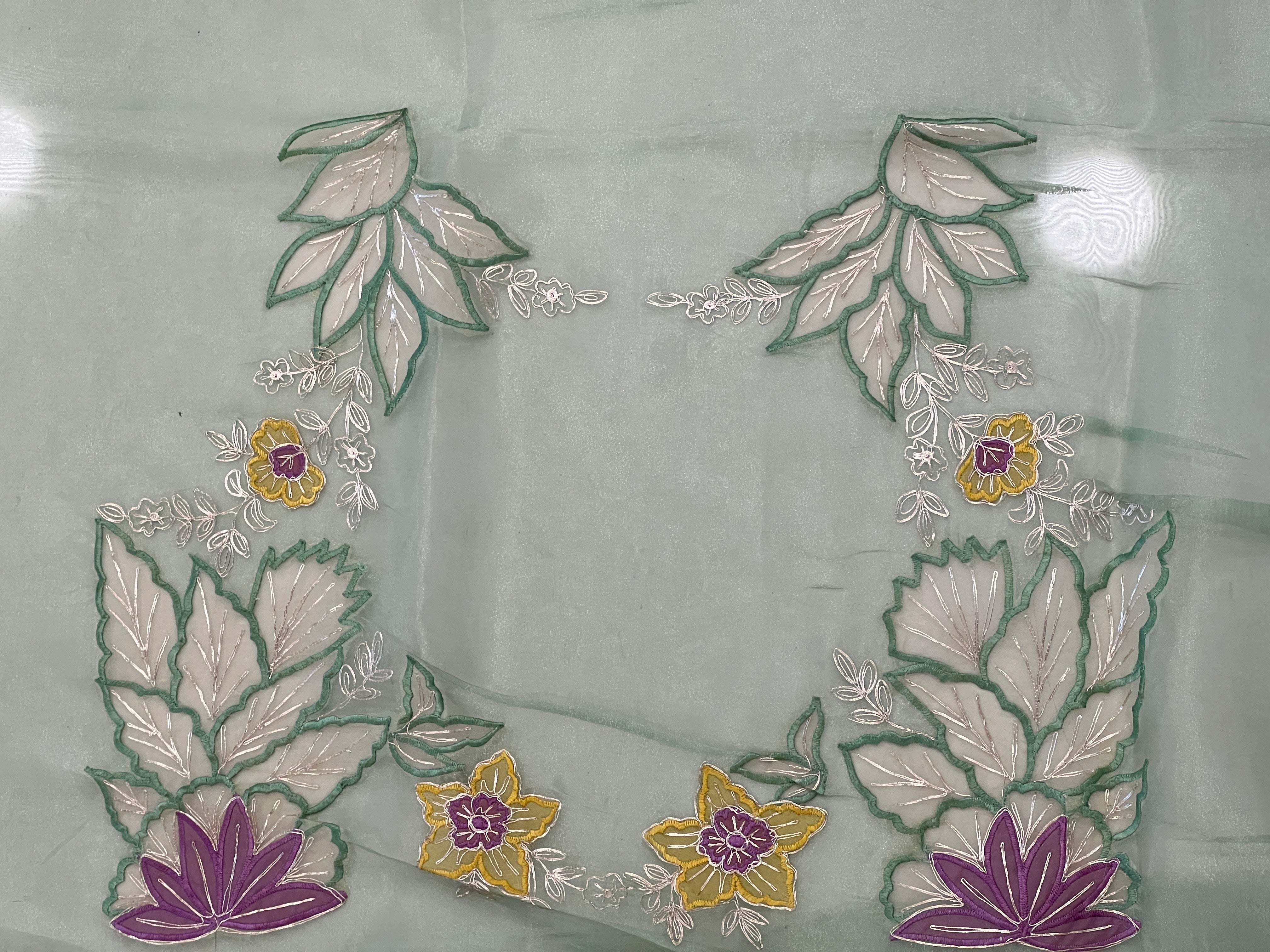 Multi-Colour Floral Applique Detailed Shimmer Organza Saree | BLD1587