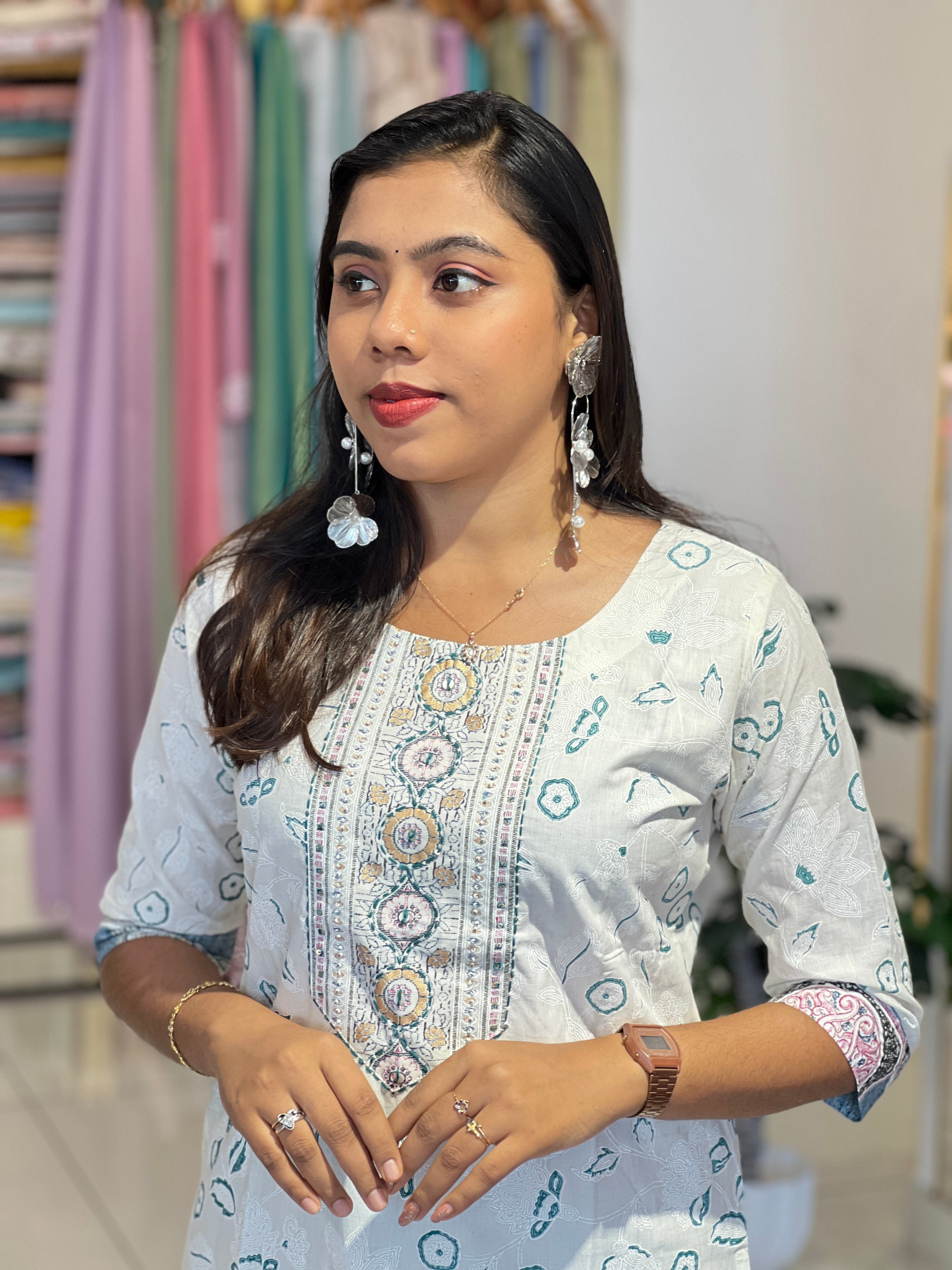 Geometric Floral Printed Cotton Kurta |DVC122