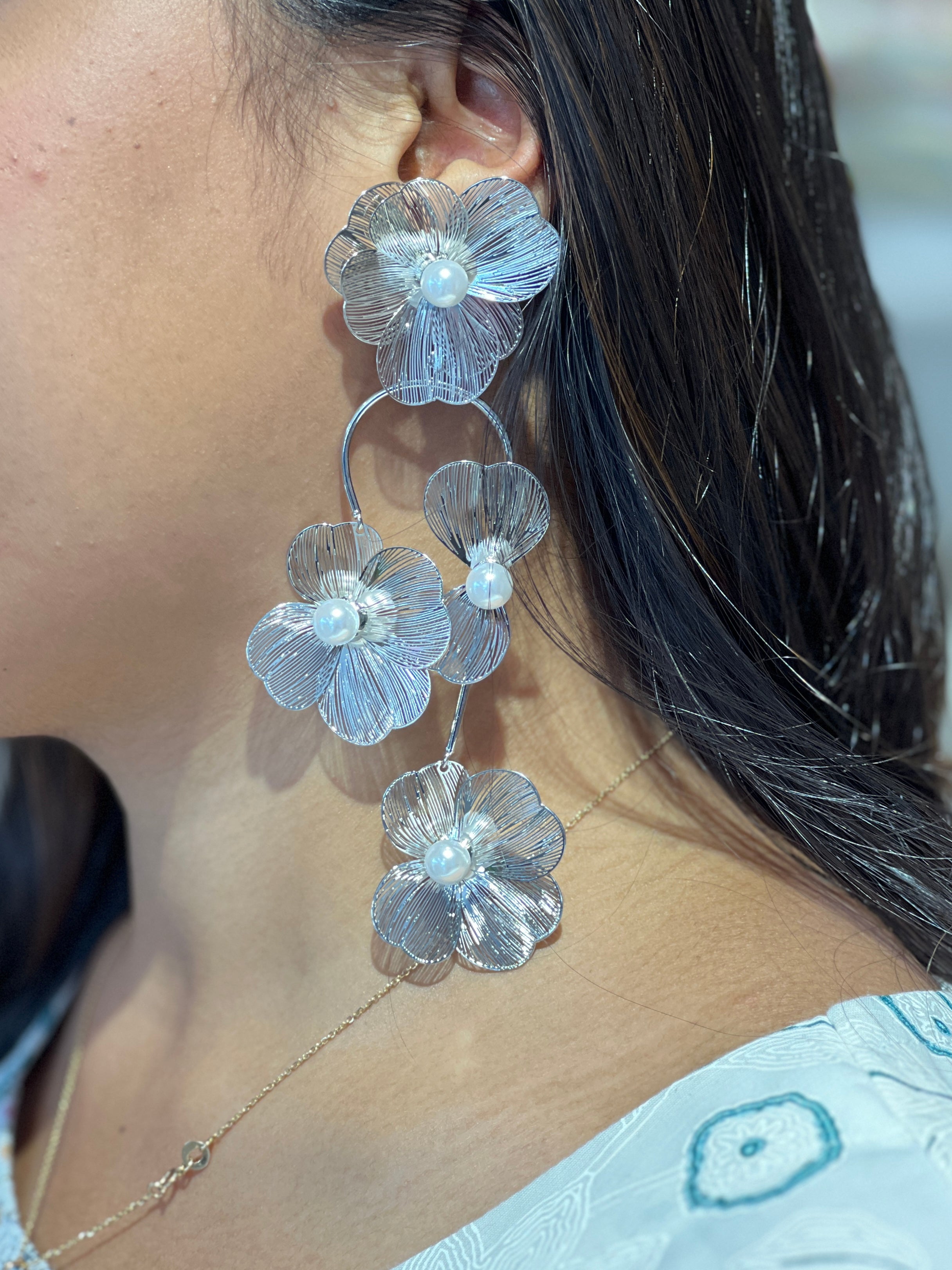 Pearl Bloom Cascade Earrings | JE180
