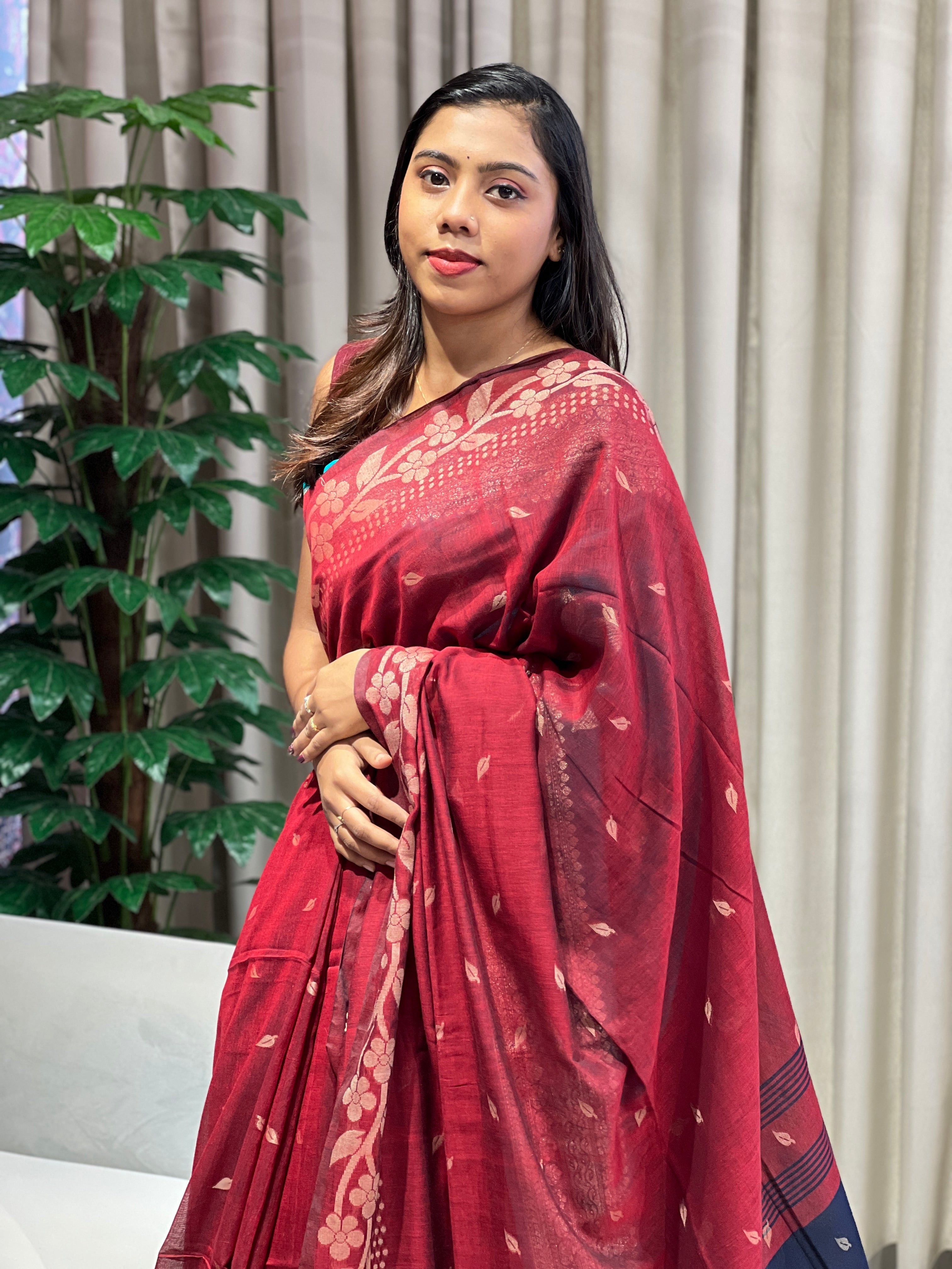 Floral Patterned Thread Weaving Linen Cotton Saree | PF1172