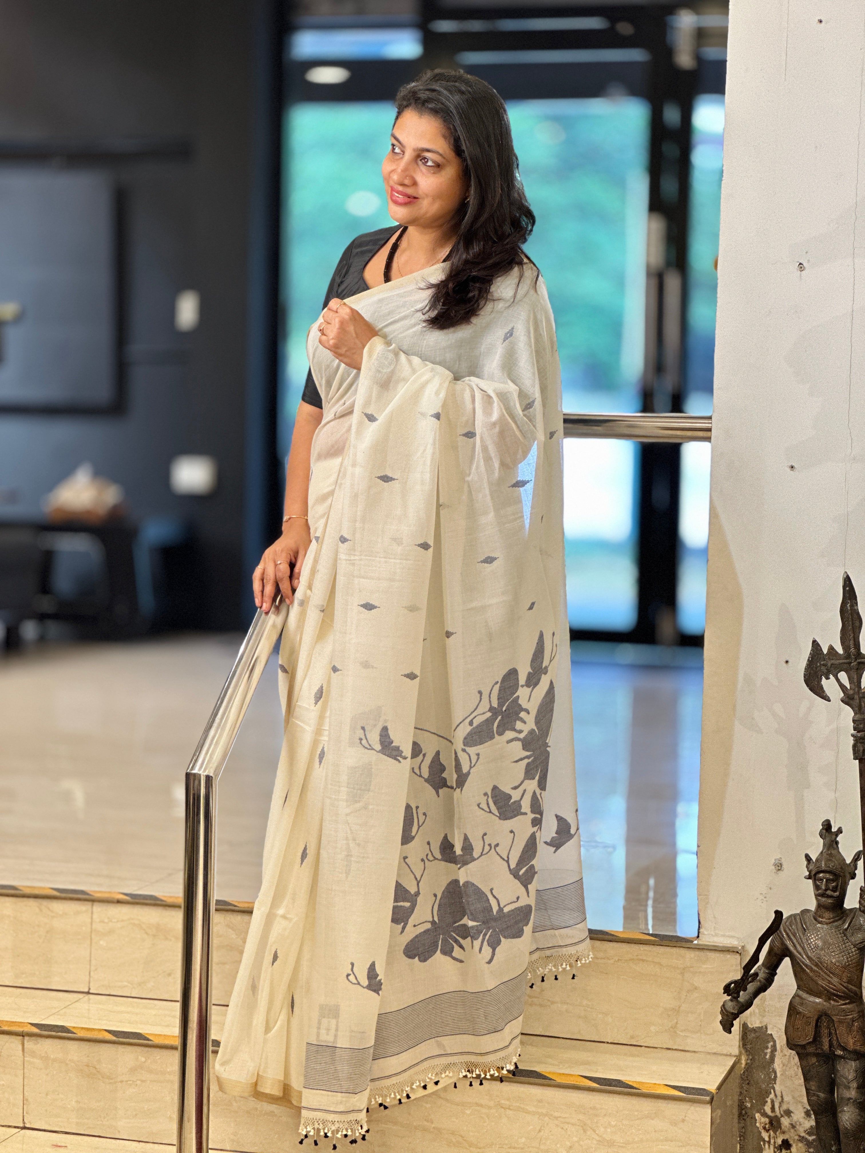 Jamdani Woven Traditional Handloom Dhaka Cotton Saree | AYD188