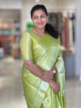 Traditional Banarasi & Floral Jaal Detailed Tissue Finish Saree | NN241
