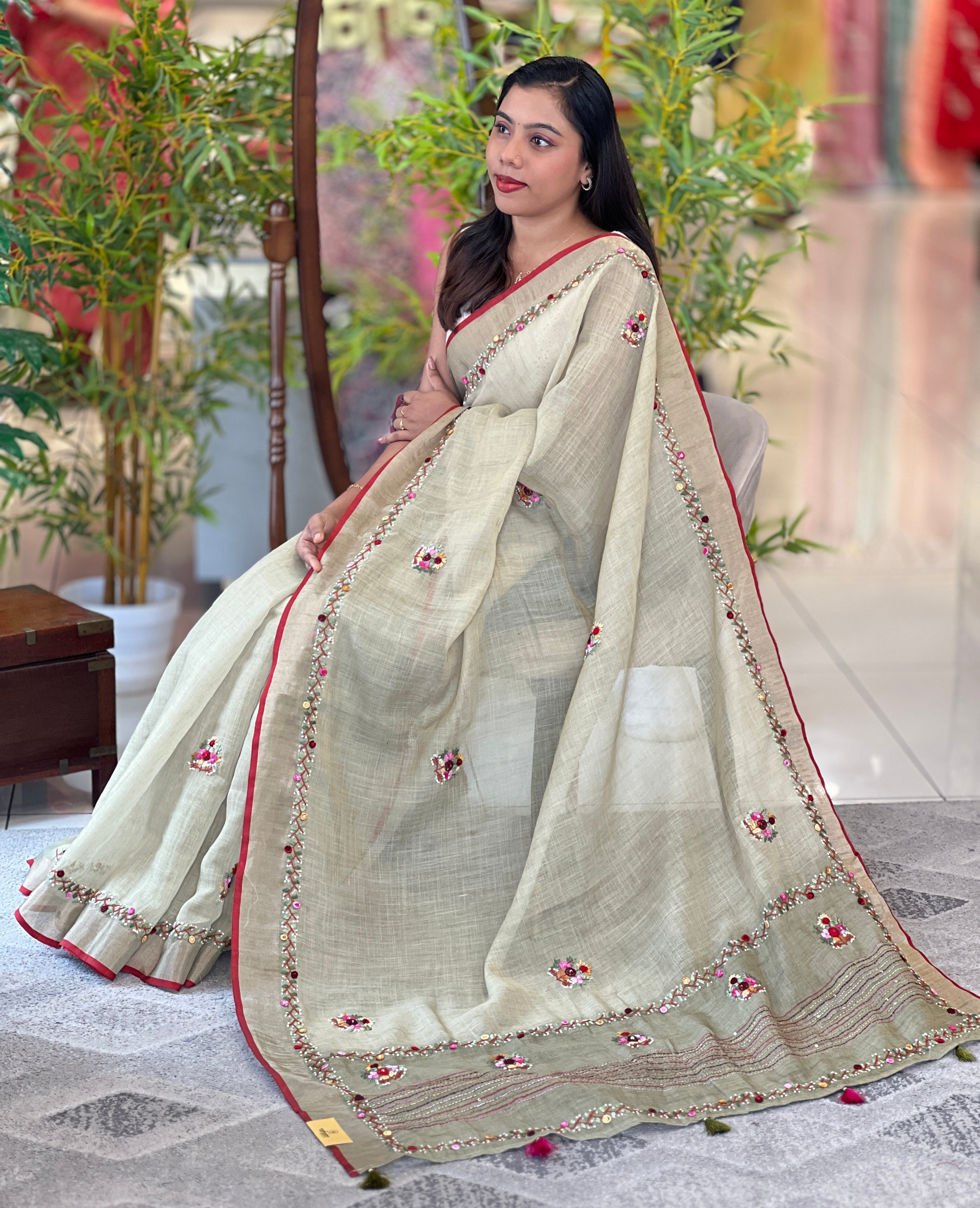 Embroidered Kara Border Deatiled Tissue Linen  Saree |RP801