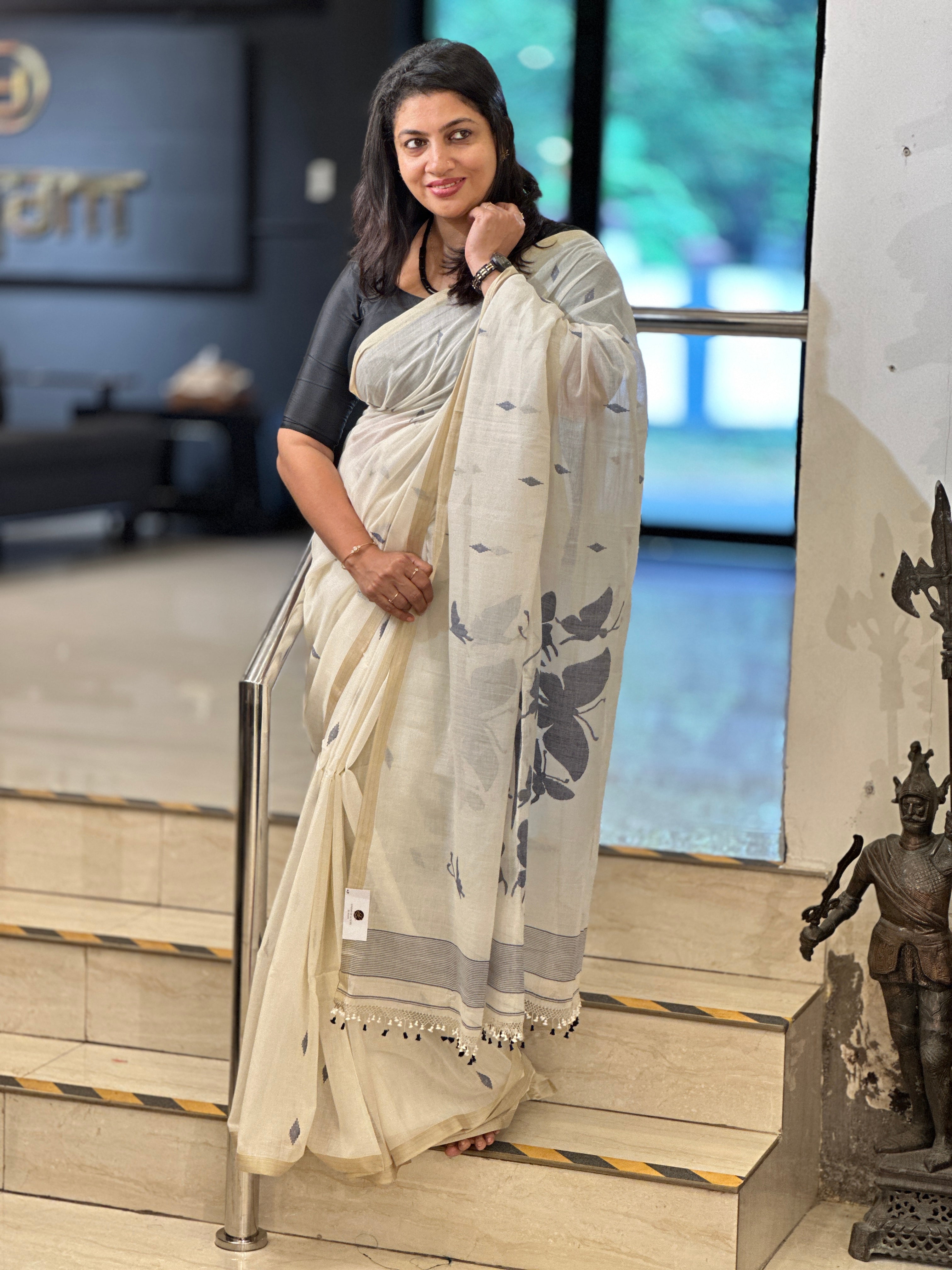 Jamdani Woven Traditional Handloom Dhaka Cotton Saree | AYD188