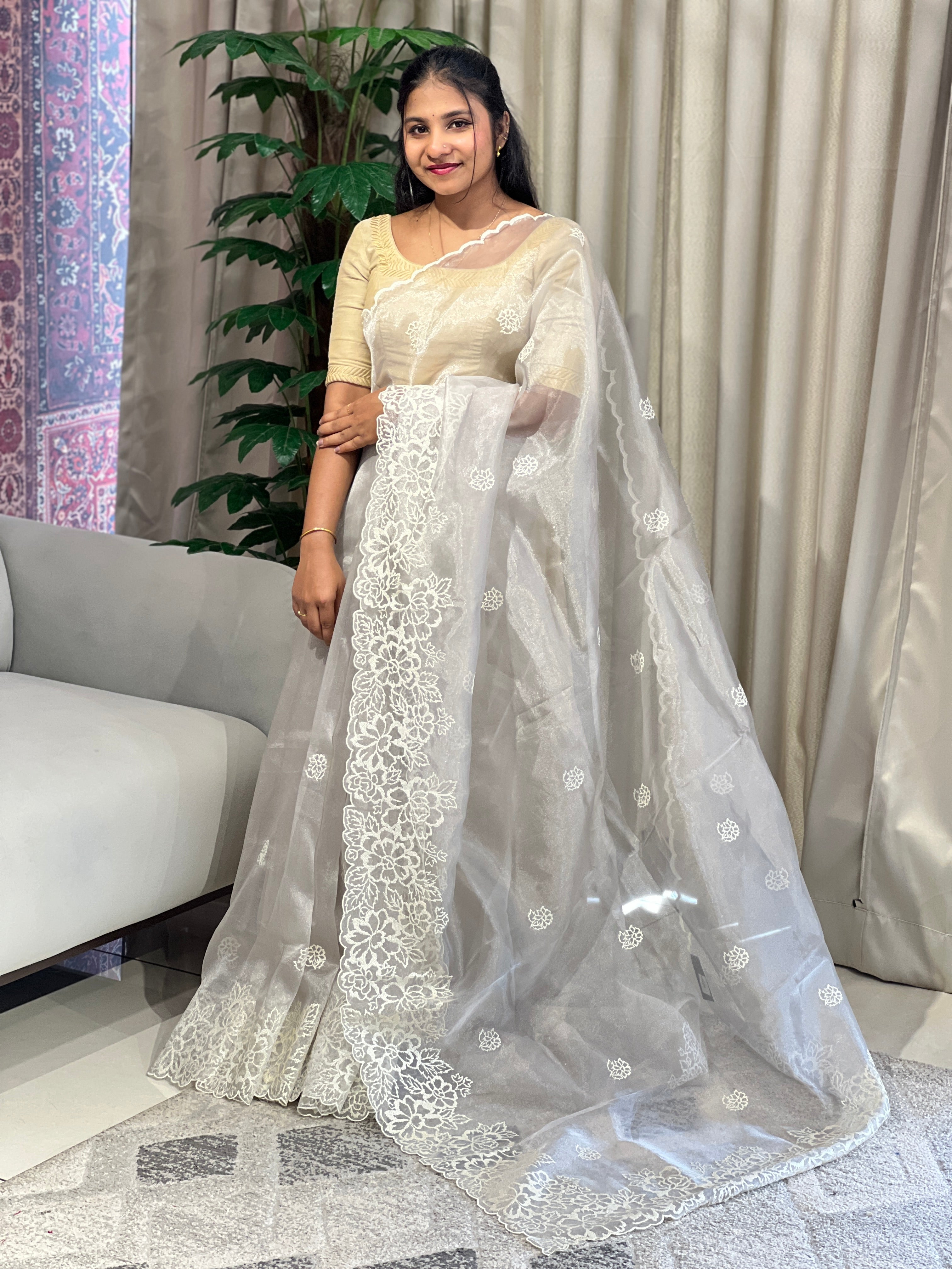 Floral Embroidery Detailed Shimmer Organza Saree | BLD1615
