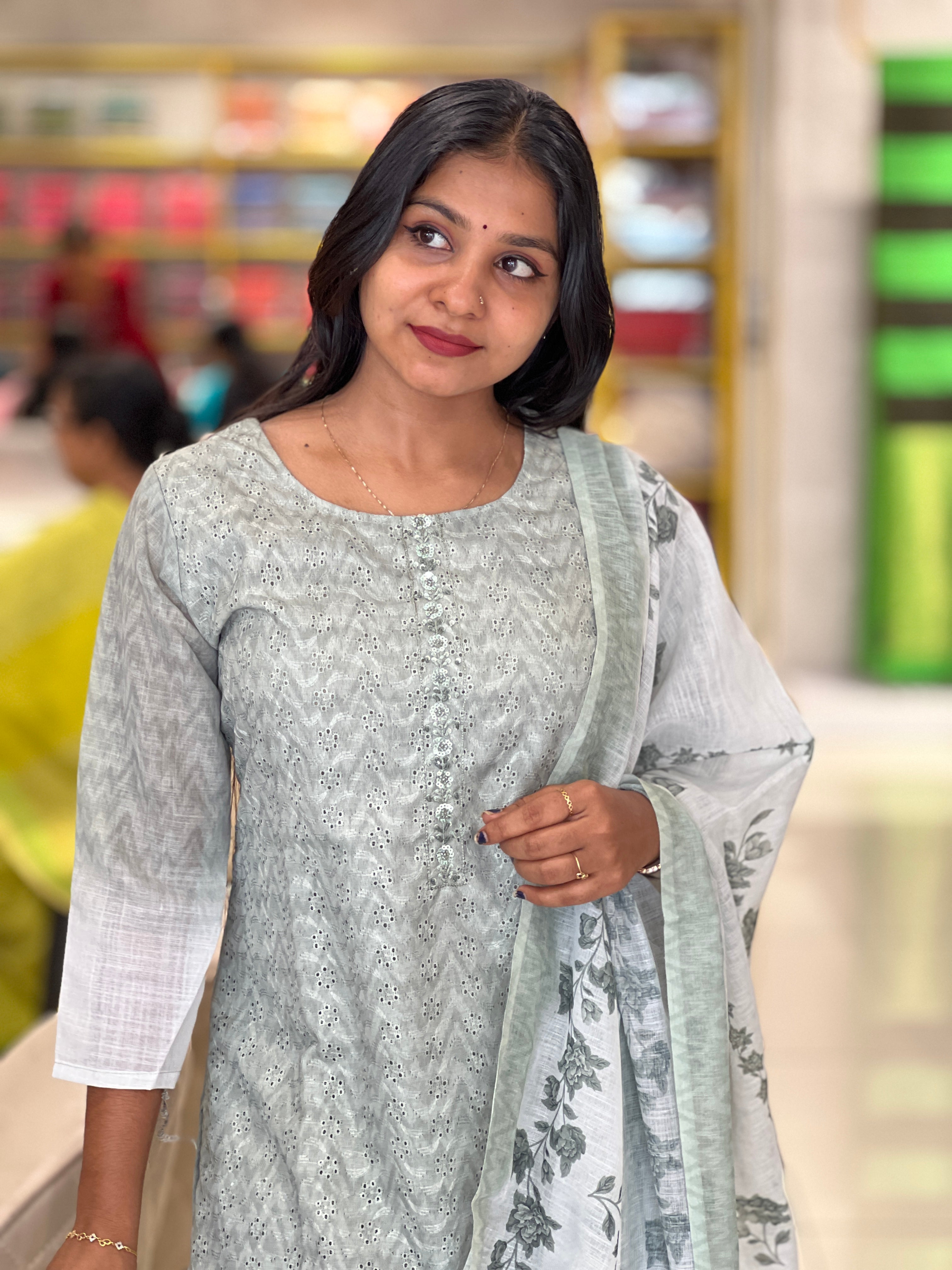 Embroidery & Hakoba Detailed Cotton Kurta Set | VFD134