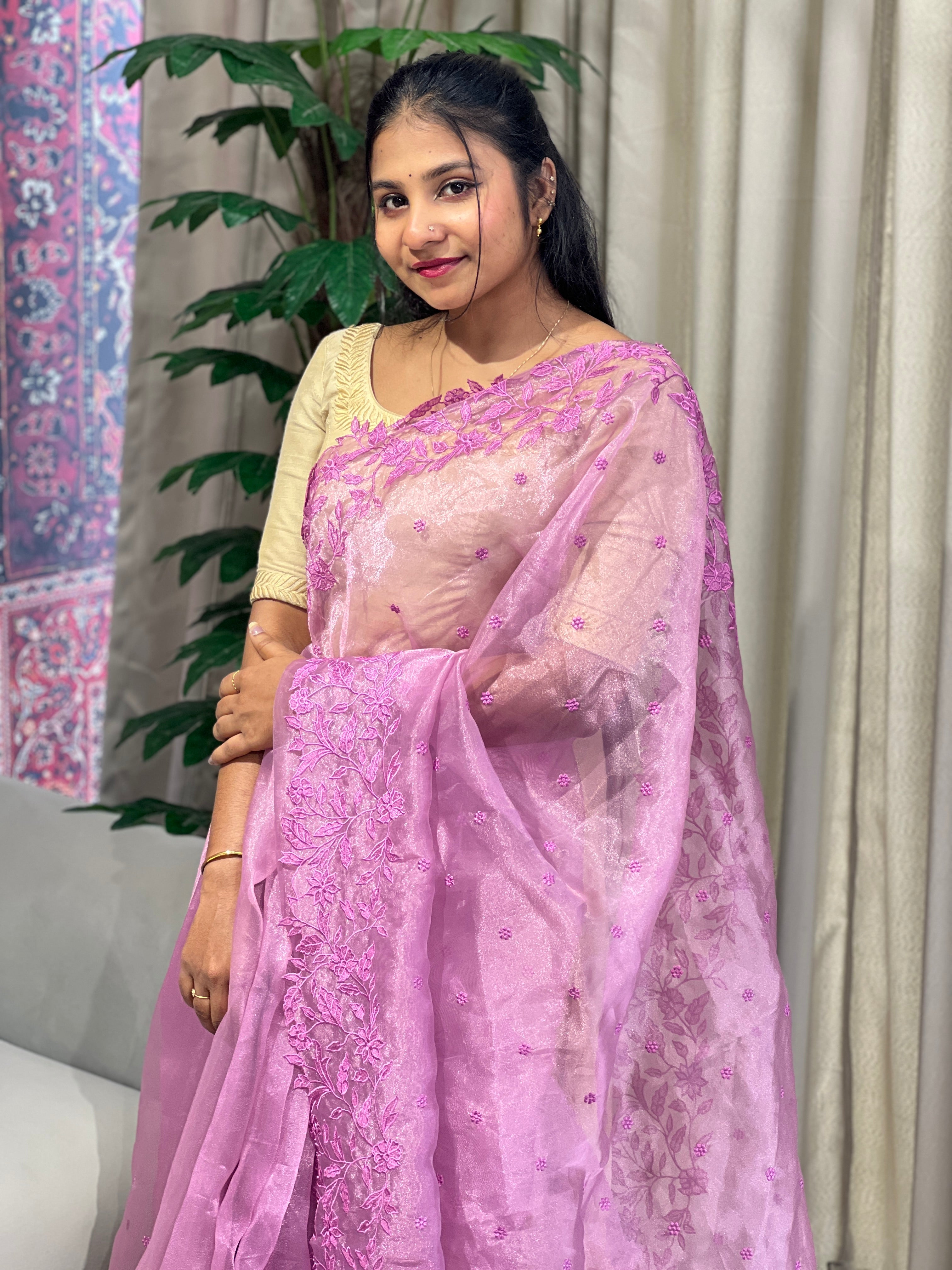 Floral Embroidery Detailed Shimmer Organza Saree | BLD1602