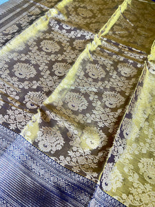 Floral Hand Woven Kanchipuram Saree | HH168