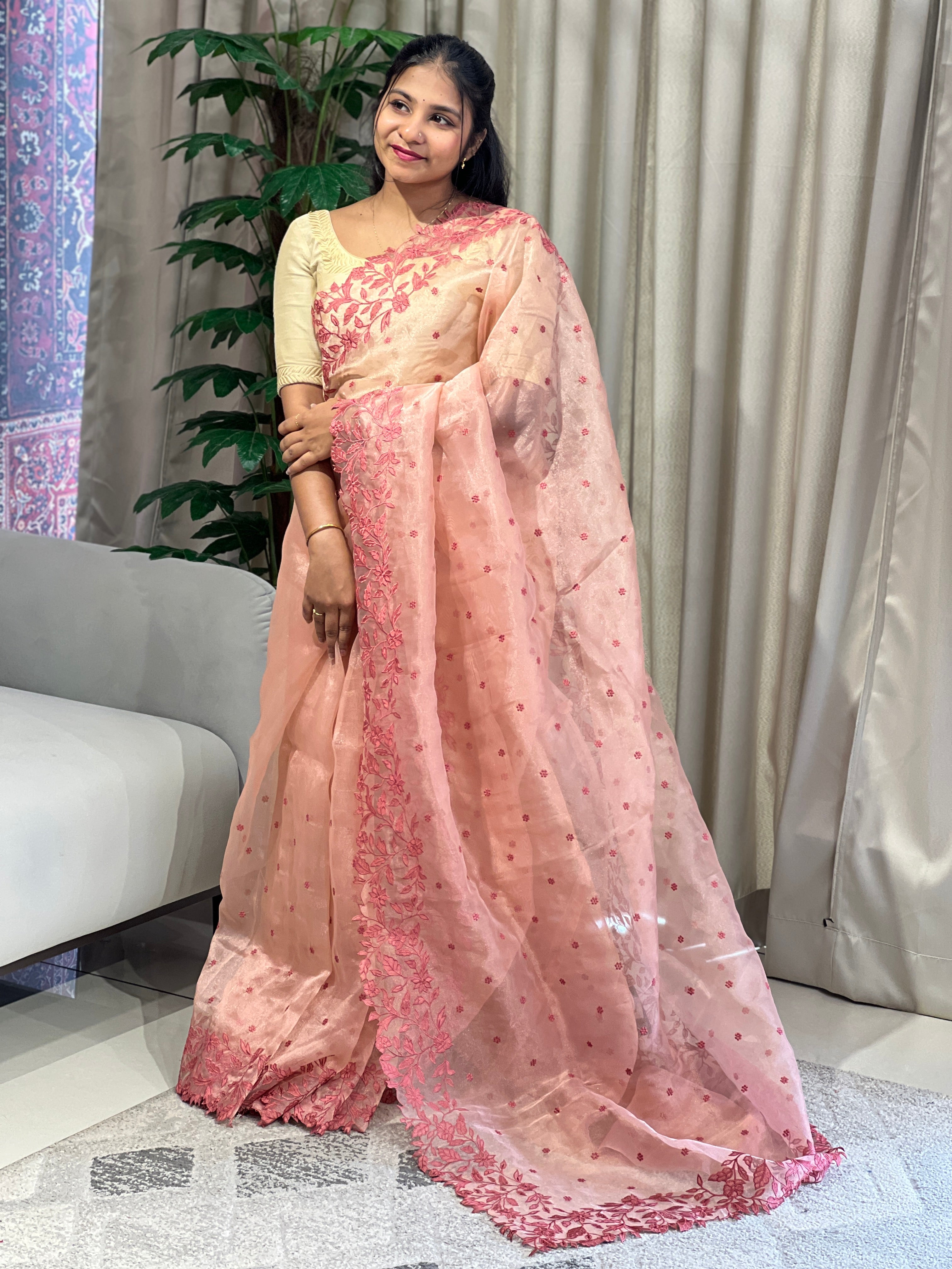 Floral Embroidery Detailed Shimmer Organza Saree | BLD1601