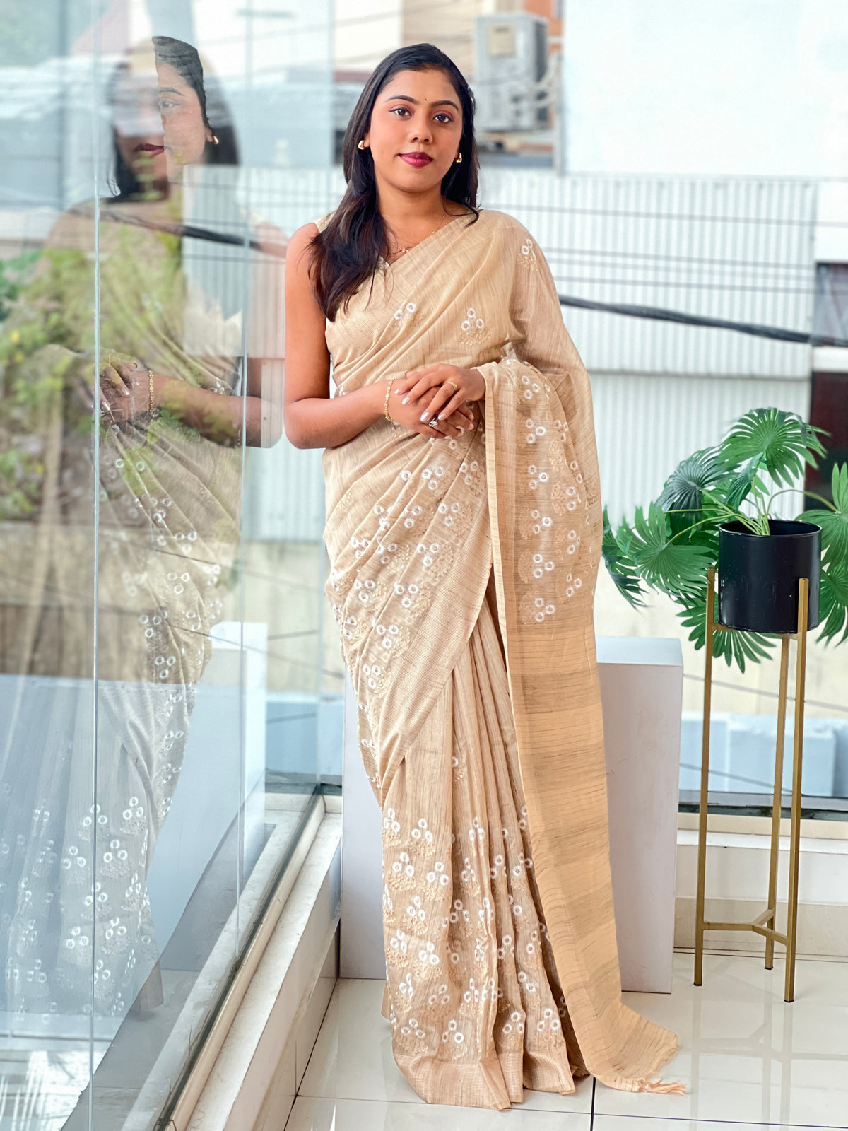 Floral Embroidery Pattern Baswada Saree | NHH699