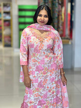 Print & Mirror Detailed Cotton Blend Kurta Set | YOC102