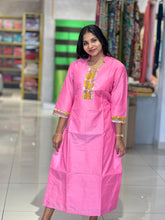 Cotton Patch Detailed Chanderi Finish Kurta | DNT315