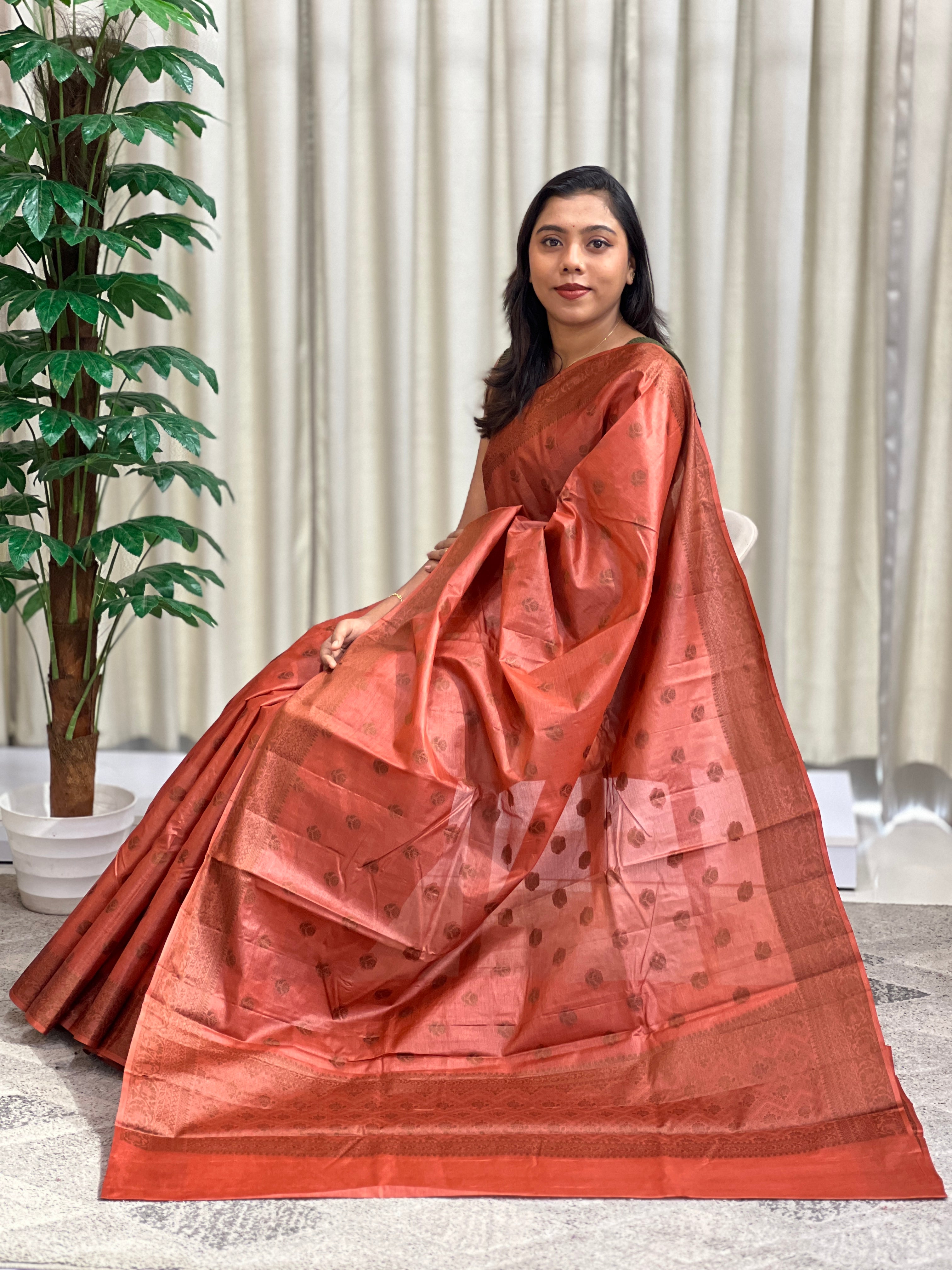 Buta Woven Pattern Tussar Saree | ZSS116