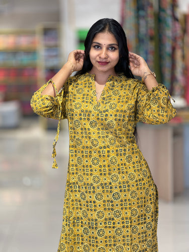 Hand Block Printed Cotton Kurta | DNT268
