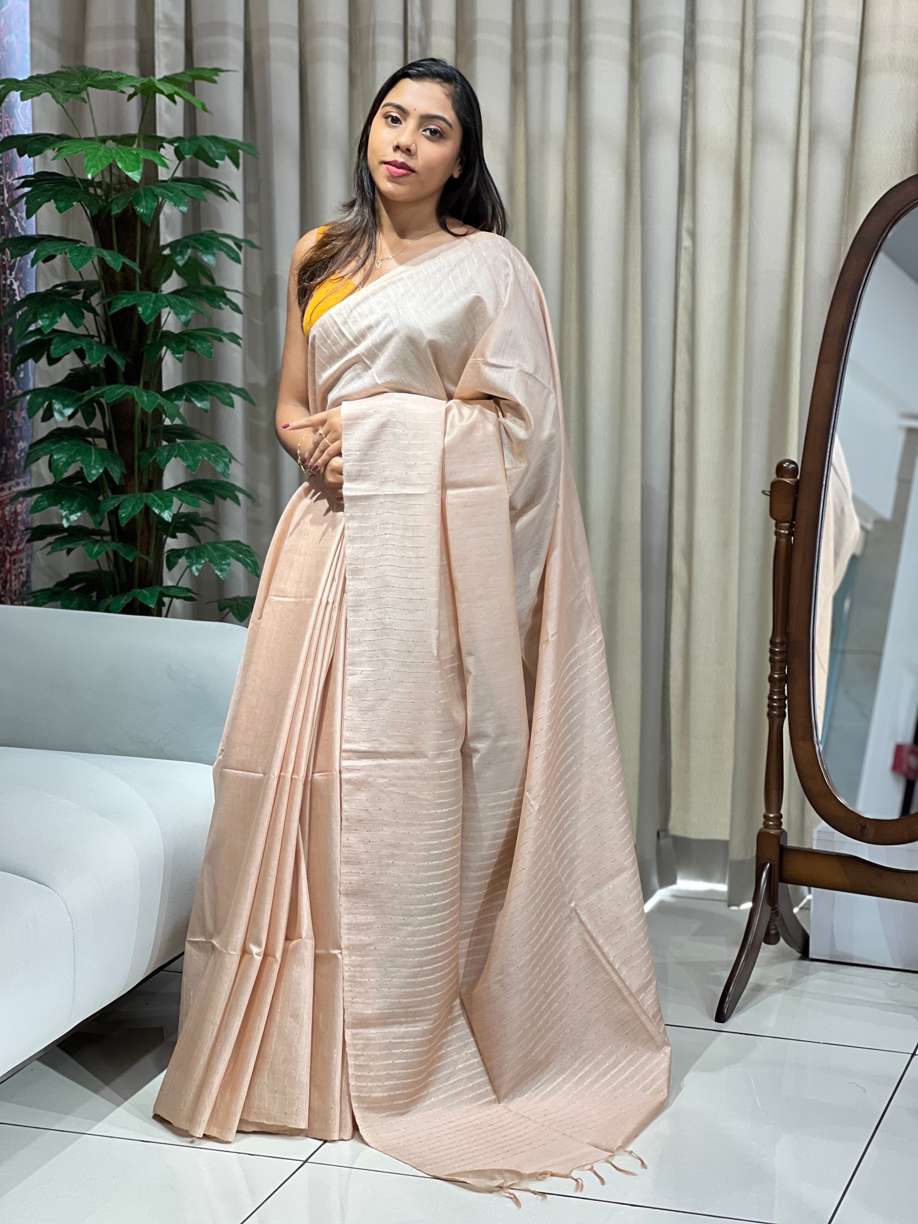 Kesiya With Sequins Detailed Bhagalpuri Linen Saree | PF1116