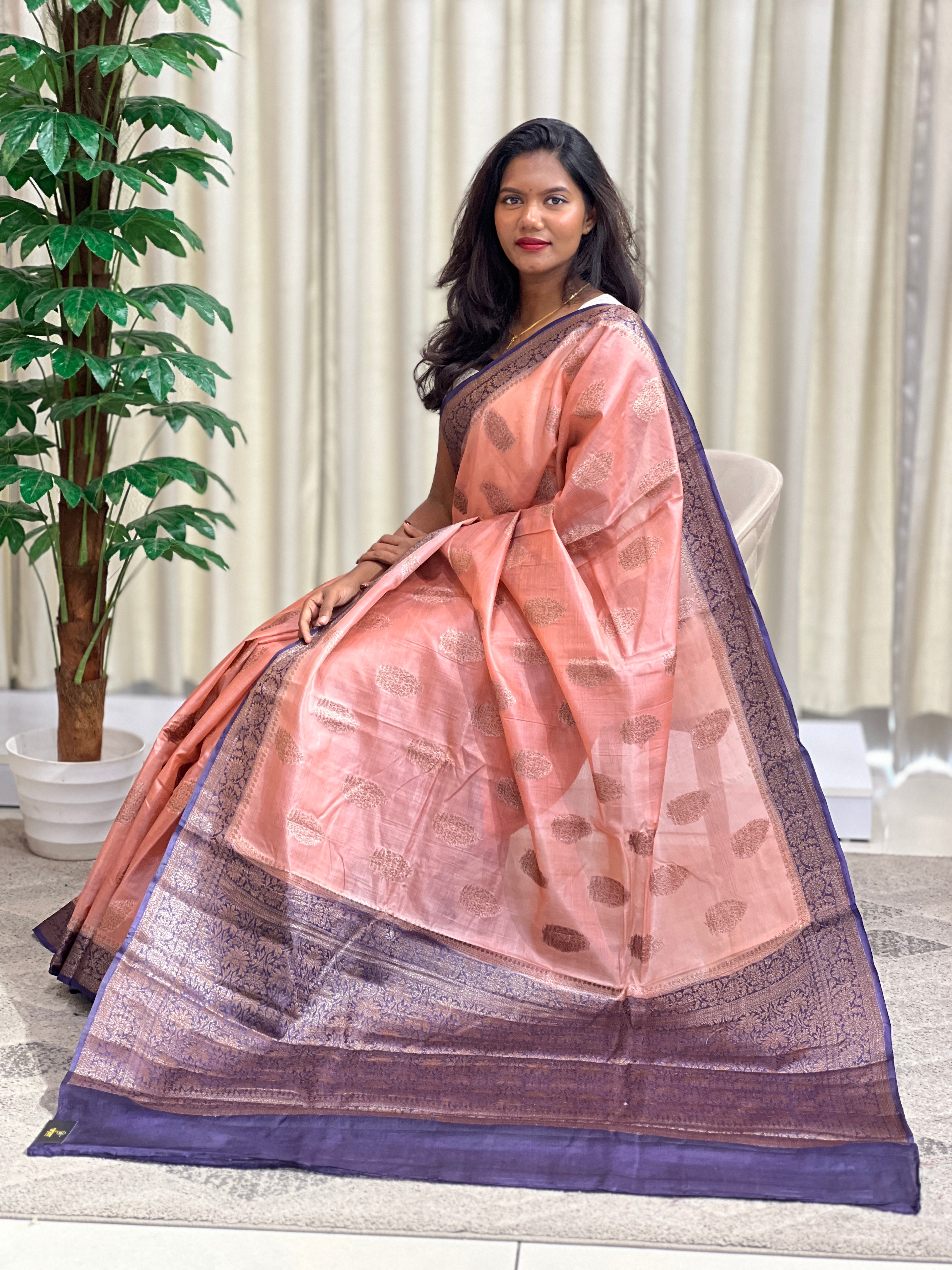 Buta Woven Pattern Banarasi Tussar Saree | ZSS138