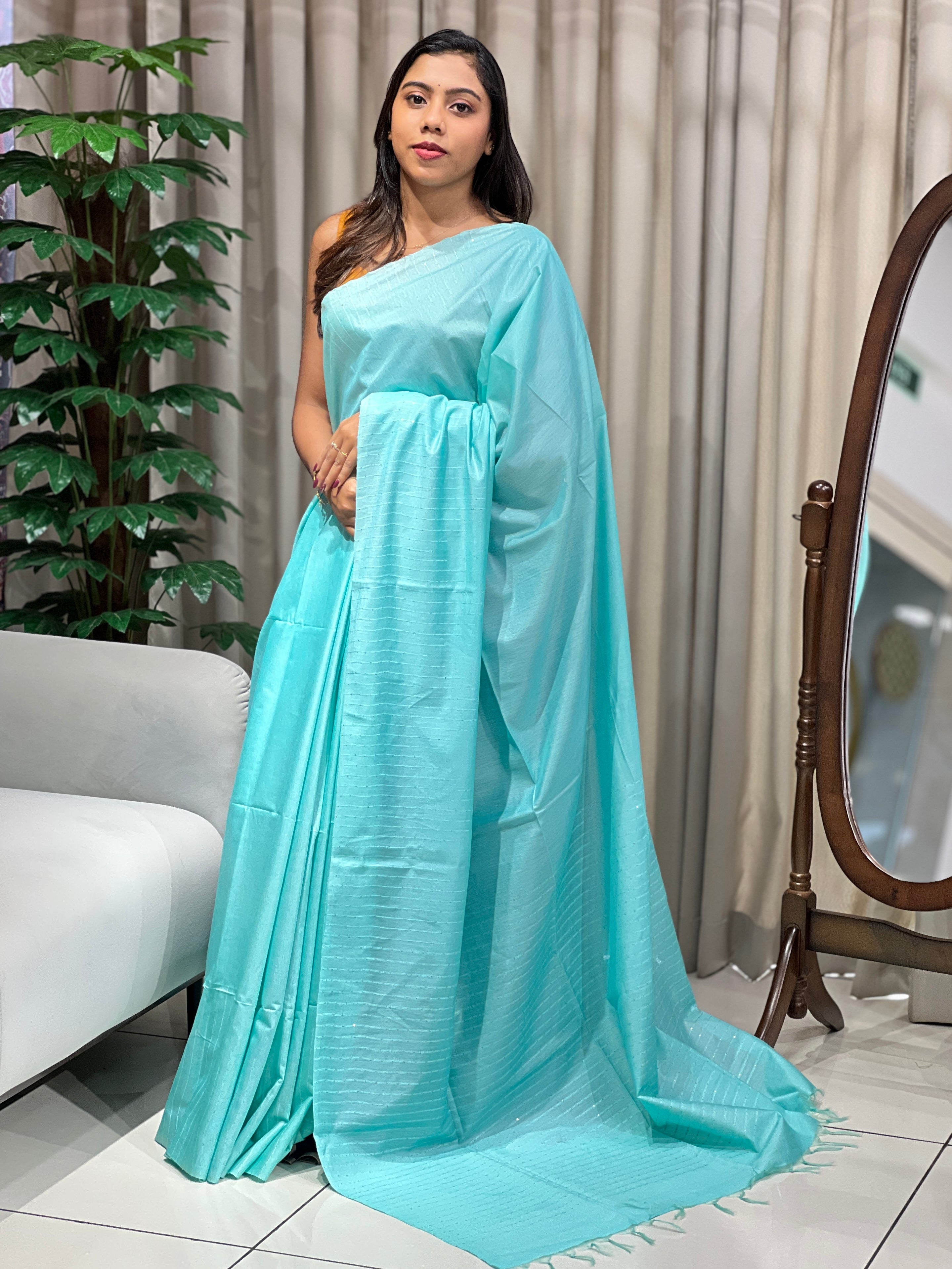 Kesiya With Sequins Detailed Bhagalpuri Linen Saree | PF1110