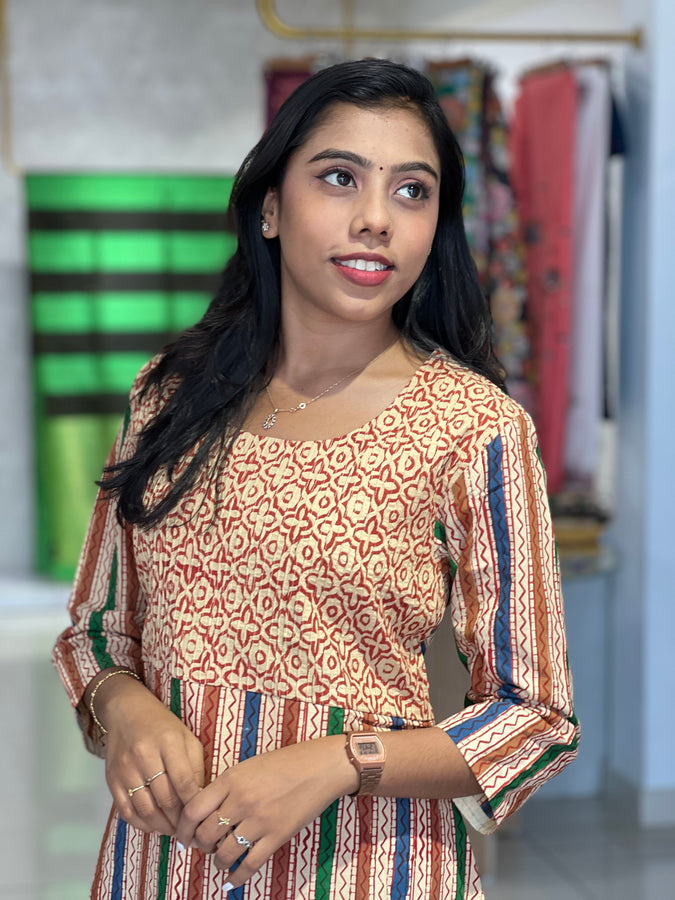 Hand Block Printed Cotton Kurta | DNT339