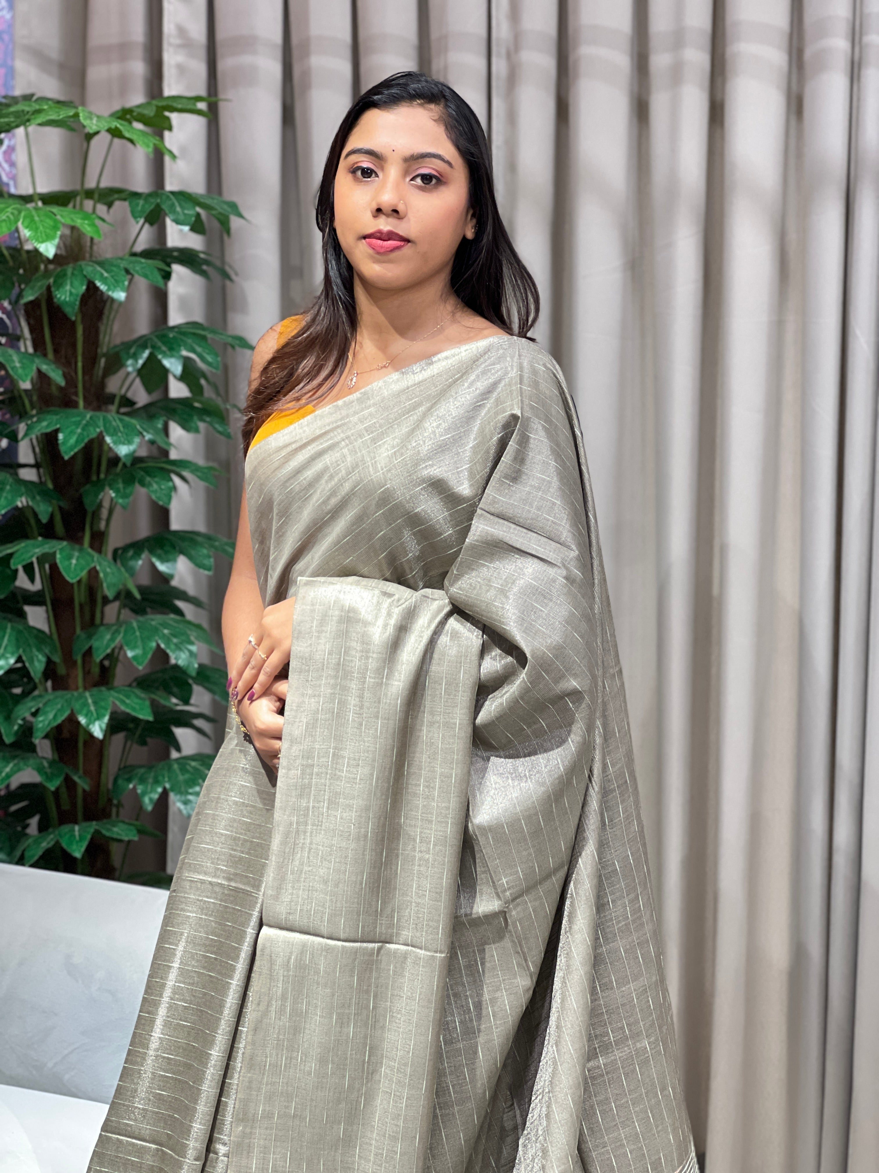 Thread Weaved Linen Finish Saree | PF1158