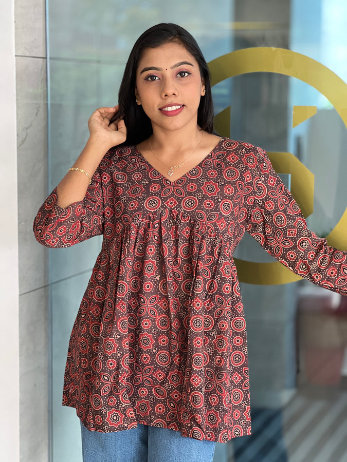 Hand Block Printed Cotton Short Kurta | DNT385