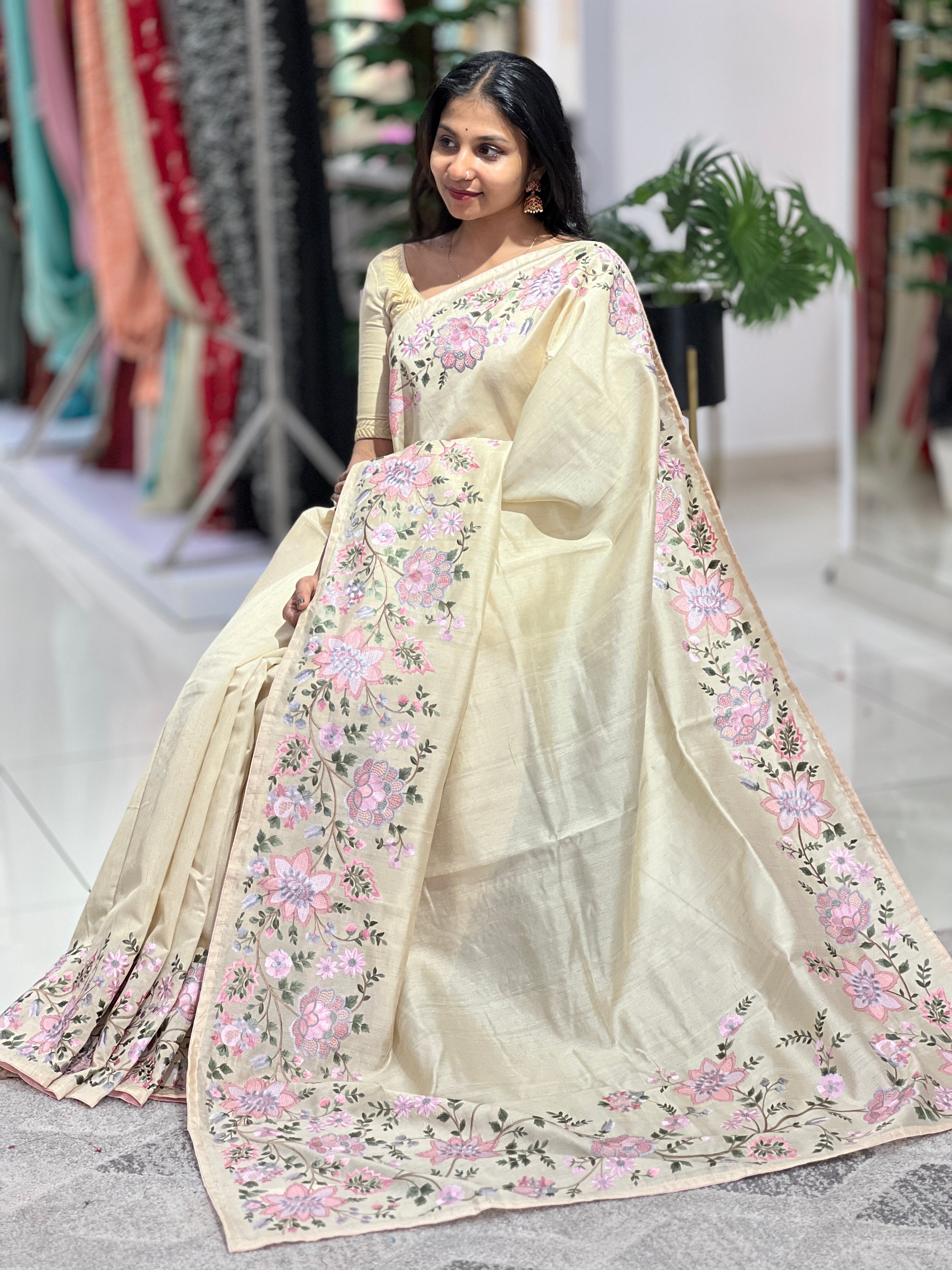 Floral Embroidery Detailed Tussar Finish Saree | SUN138