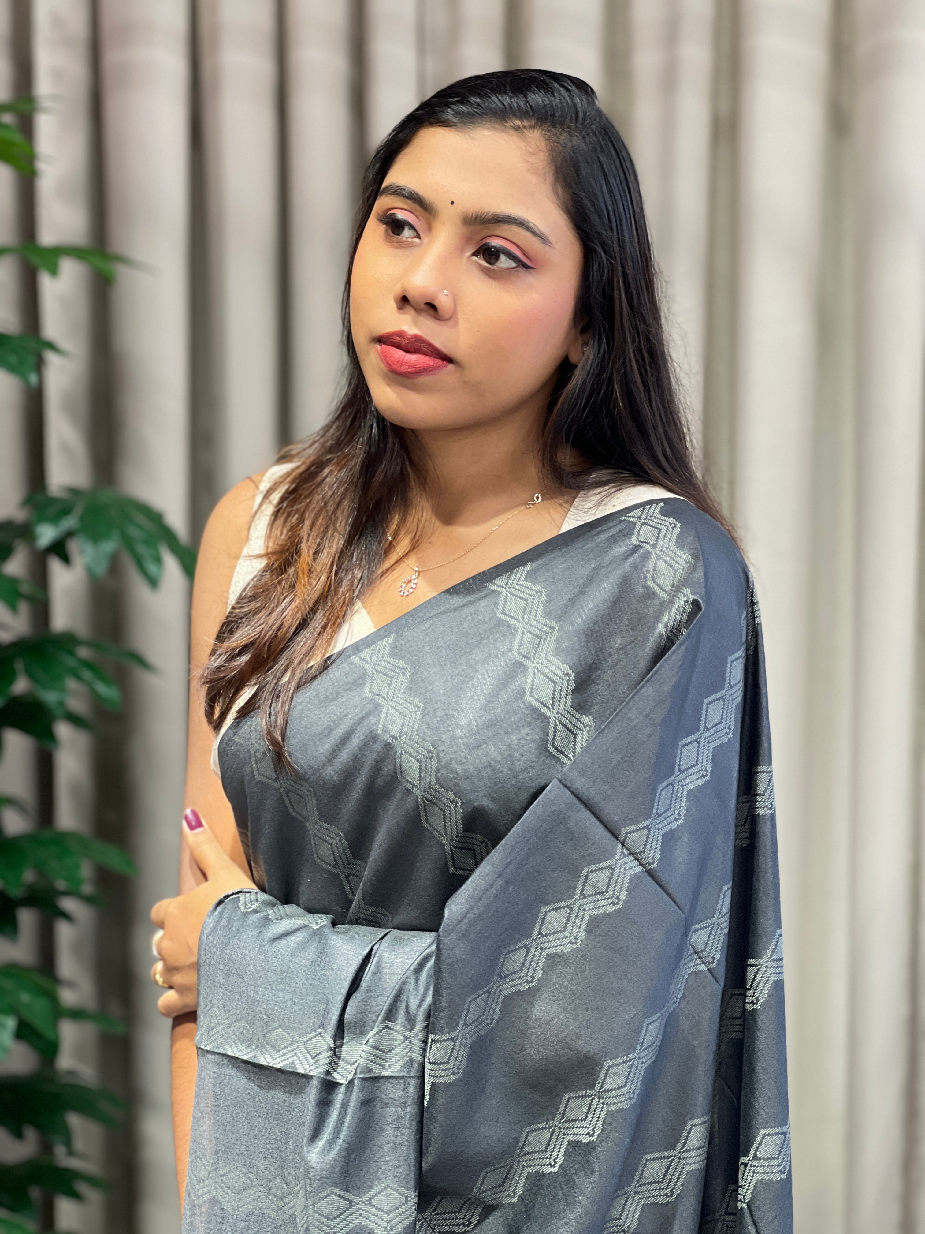 Thread Weaved Bhagalpuri Linen Saree | PF1126