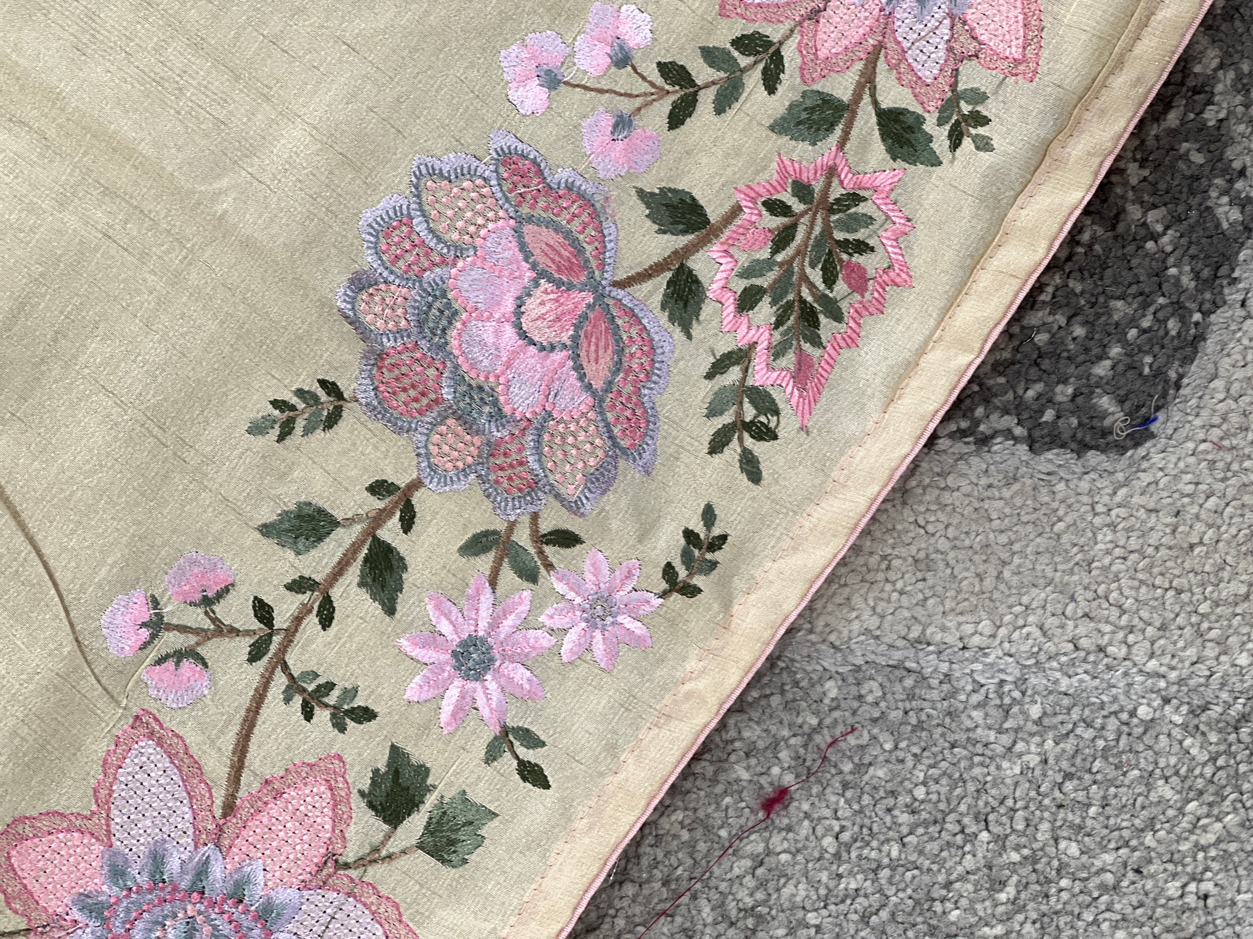 Floral Embroidery Detailed Tussar Finish Saree | SUN138