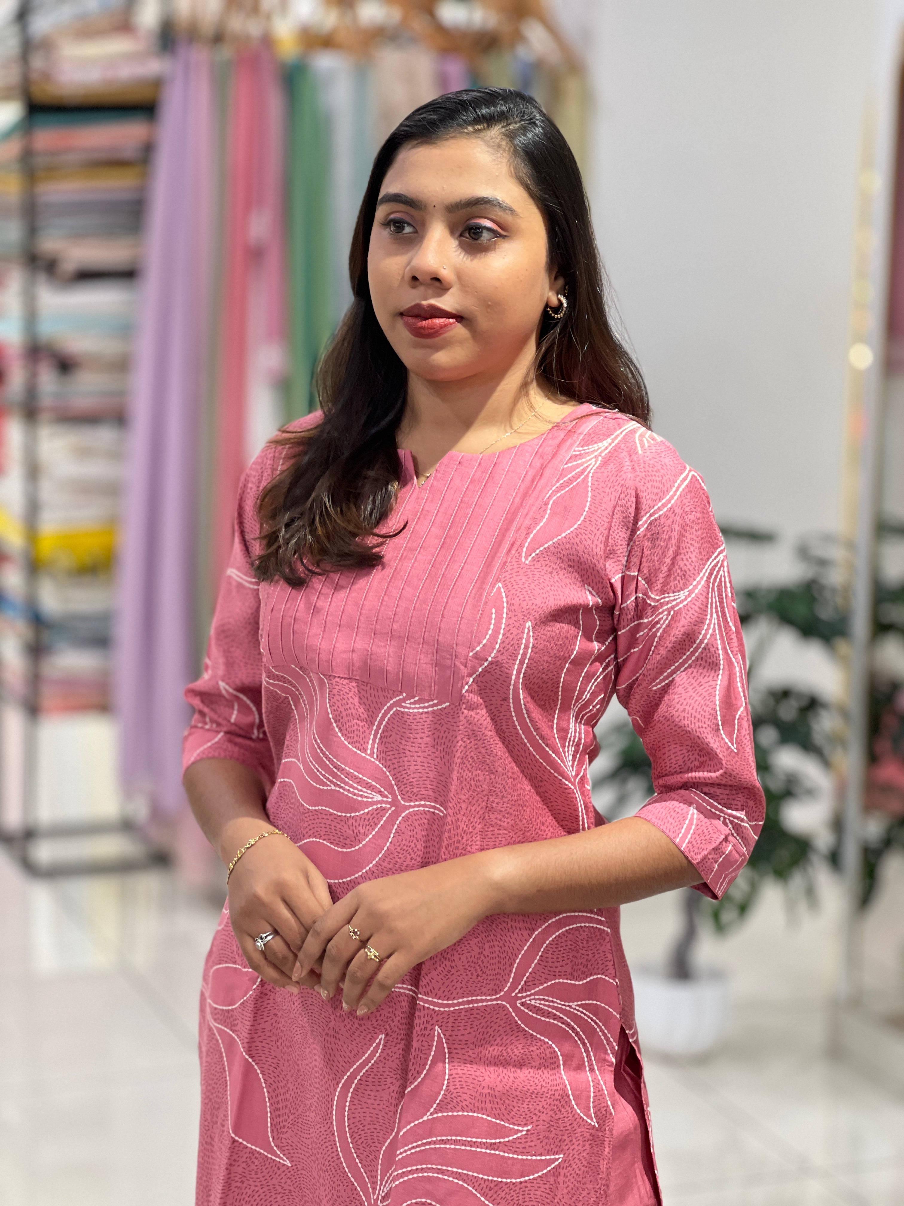 Kanta Leaf Embroidery Rayon Kurta Set |MSN219