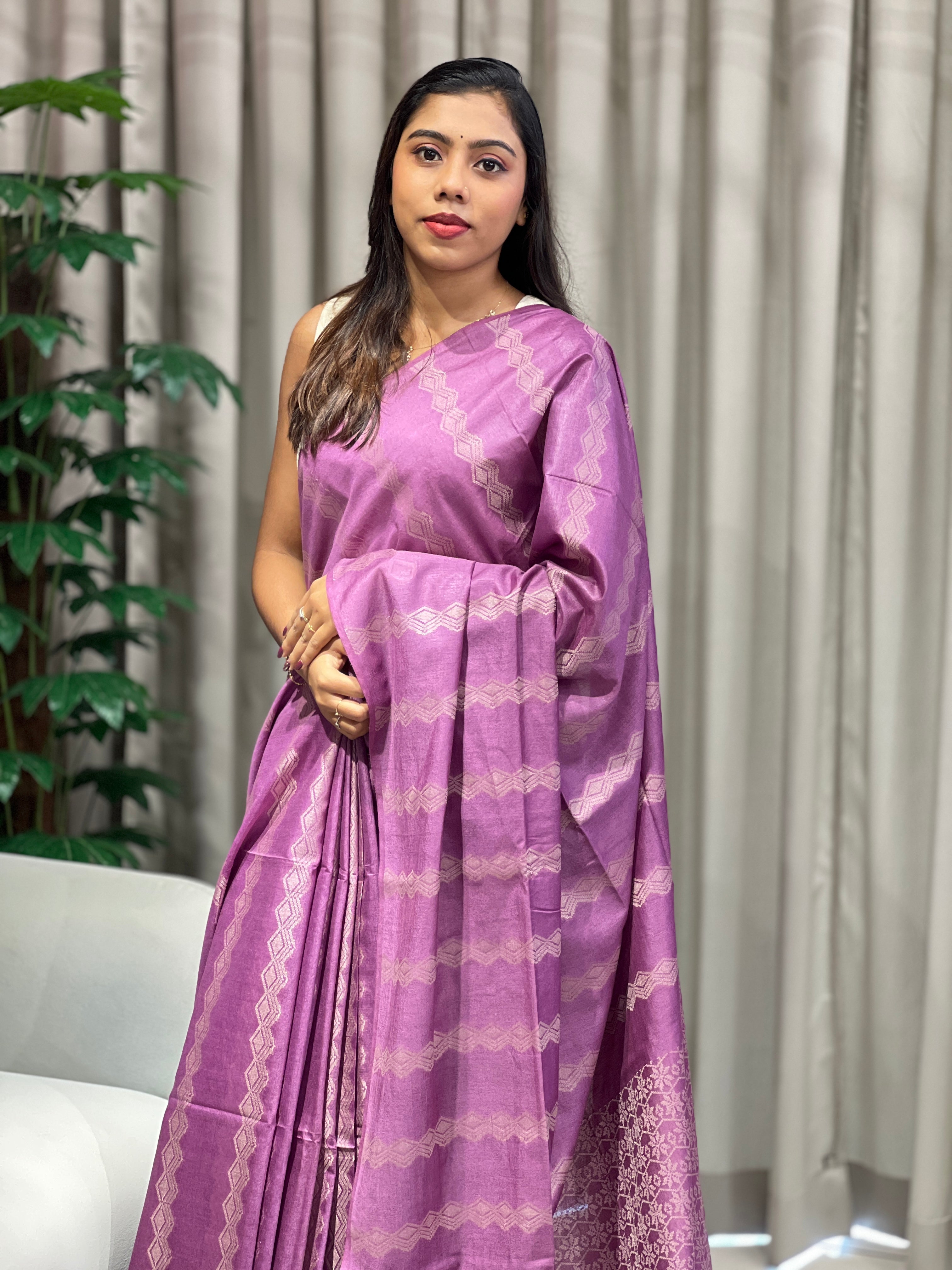 Thread Weaved Bhagalpuri Linen Saree | PF1127