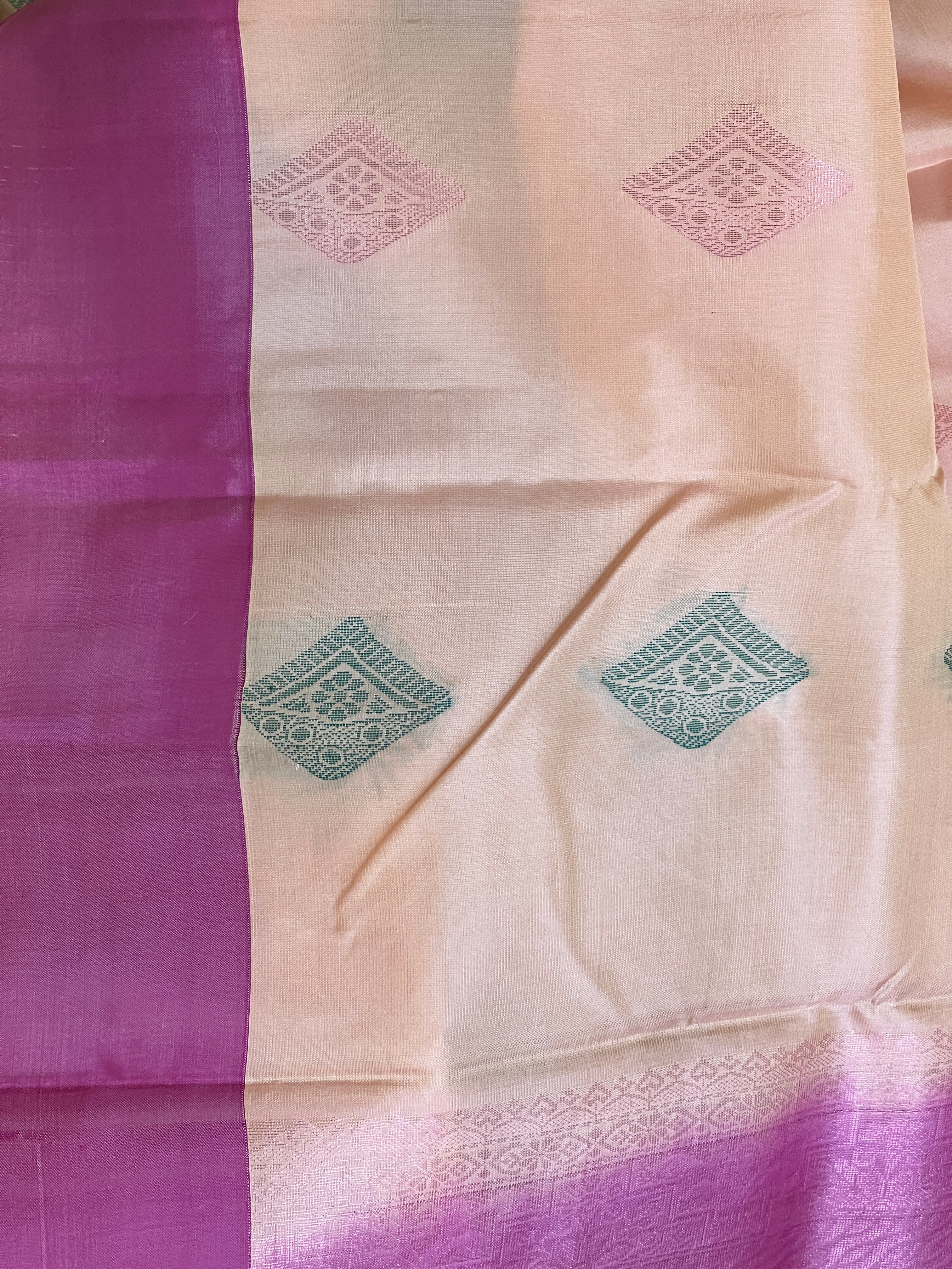Geometrical Pattern Soft Silk Saree | SMS234