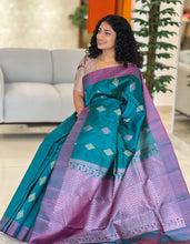 Geometrical Pattern Soft Silk Saree | SMS223