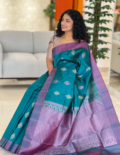 Geometrical Pattern Soft Silk Saree | SMS223