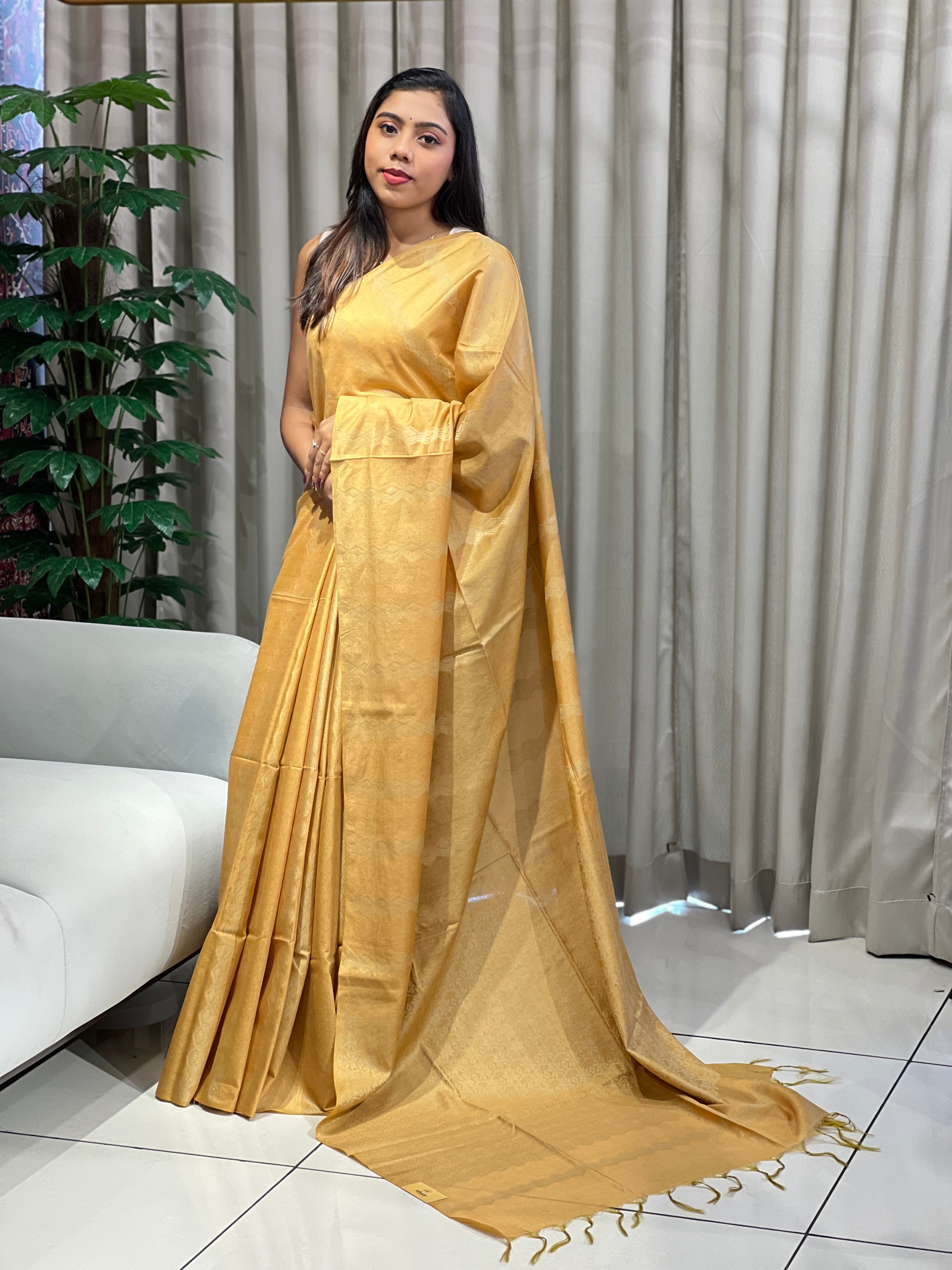 Thread Weaved Bhagalpuri Linen Saree | PF1120