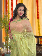 Jamdani Weaved Lotus Detailed Bagalpuri Linen Saree | SSN209