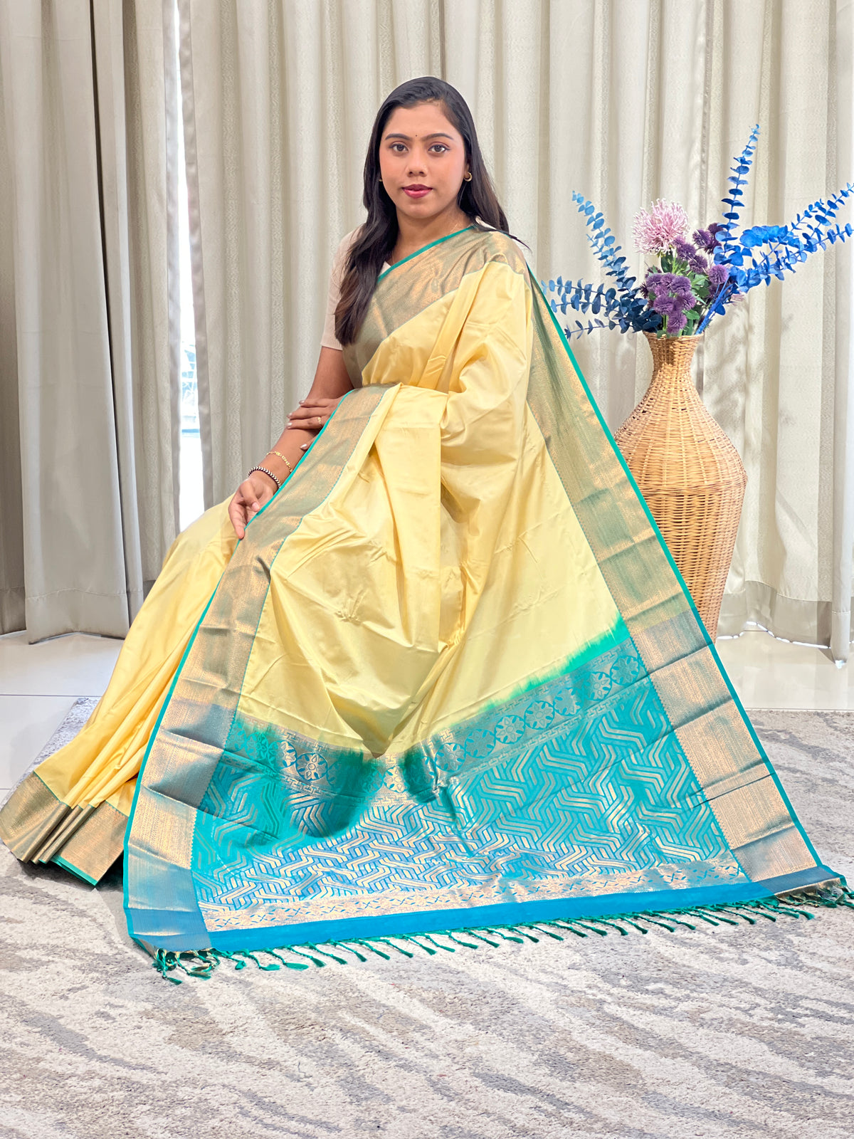 Golden Zari Woven Semi Silk Saree | AHD1940