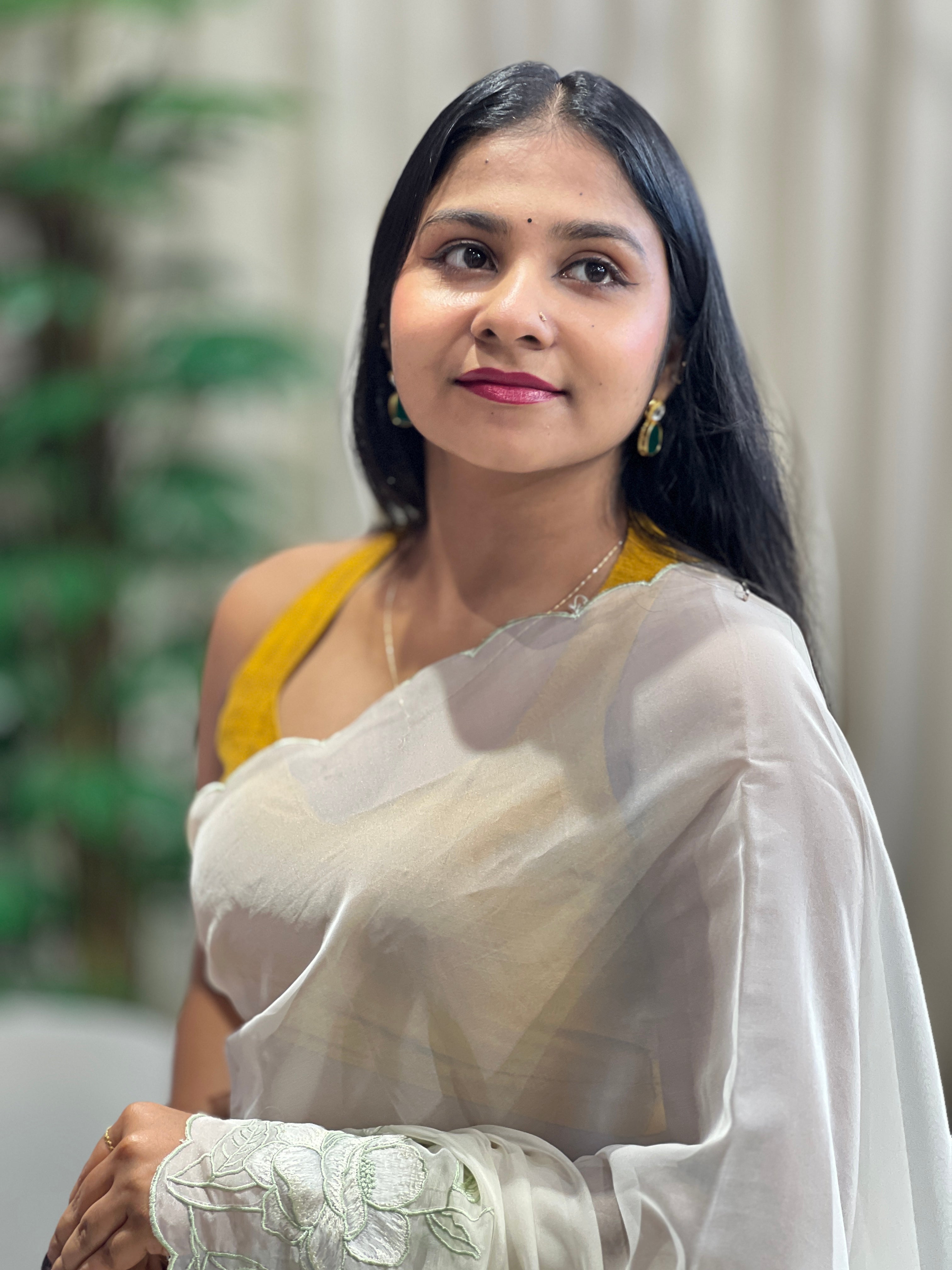 Floral Embroidery Detailed Organza Saree | BLD1736